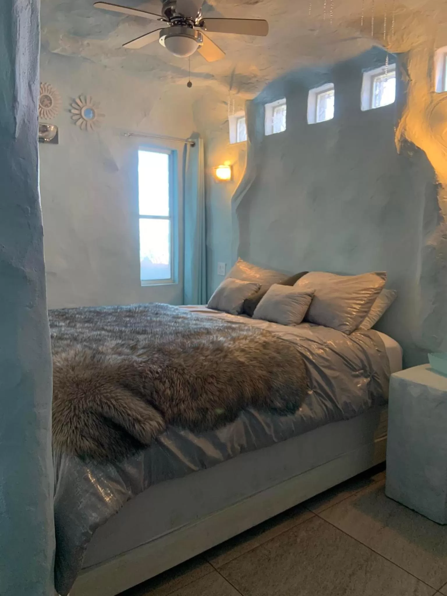 Bed in Poco Cielo Hotel