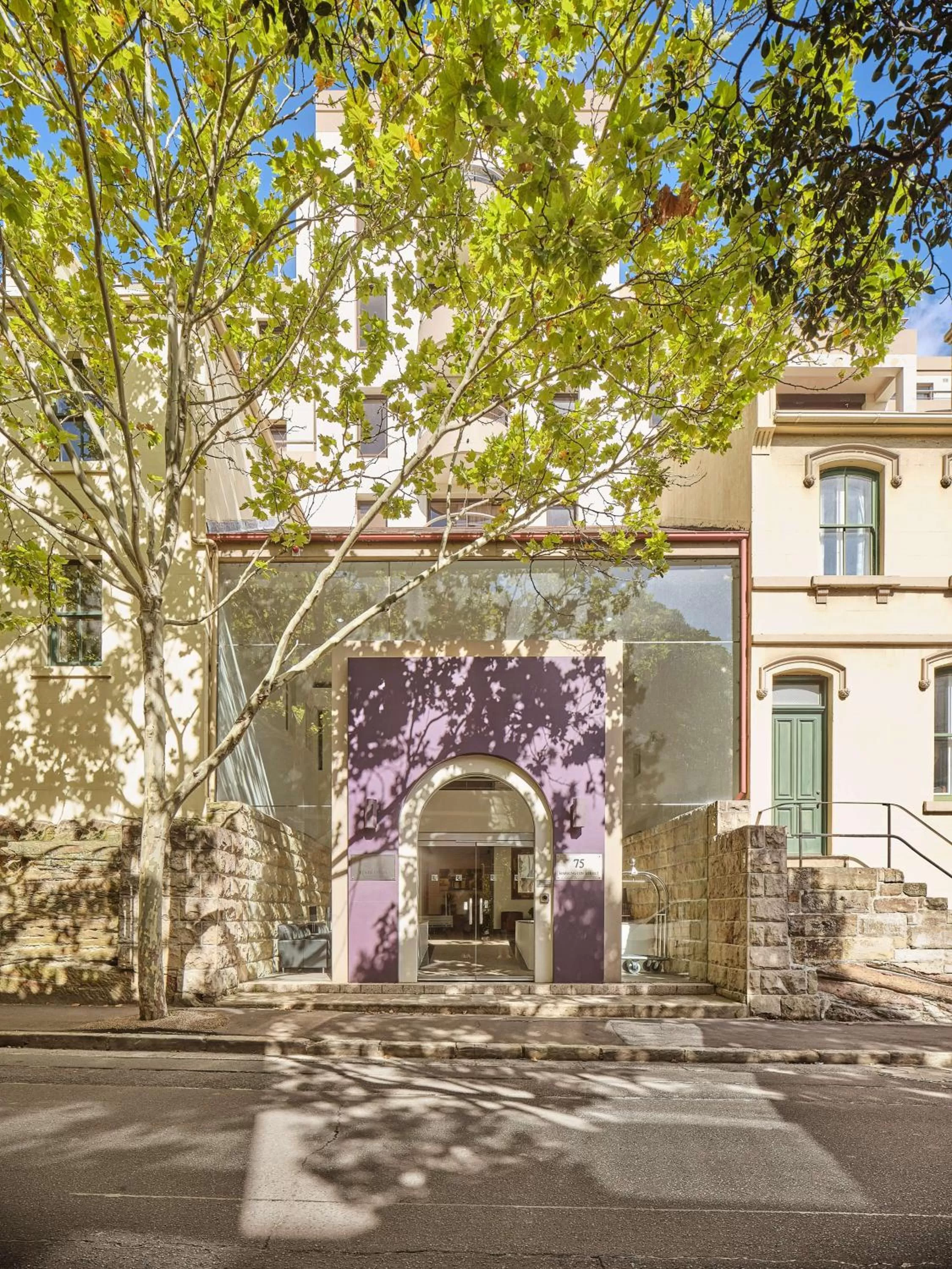 Property building in Rendezvous Hotel Sydney The Rocks