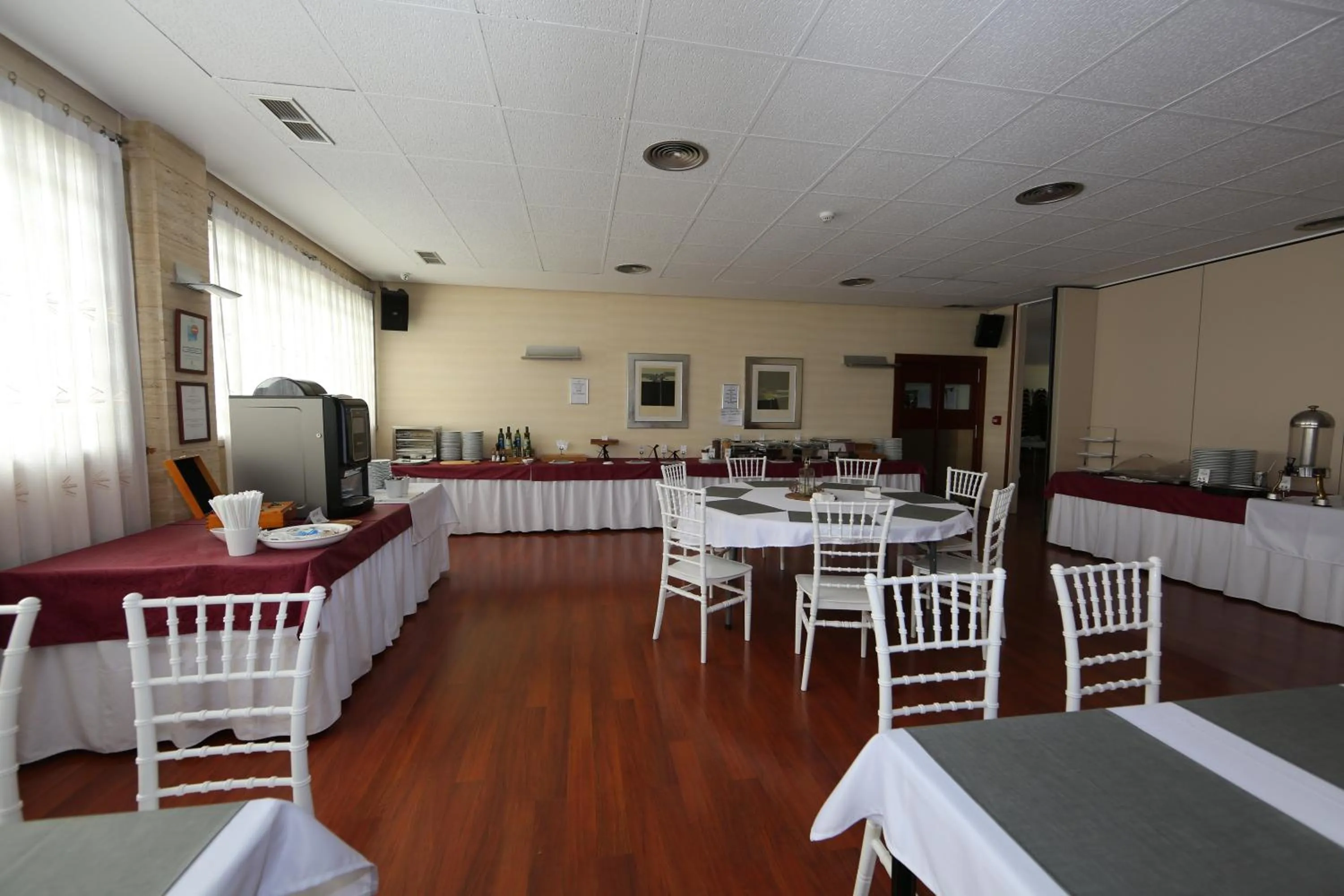 Breakfast in Hotel Universidad