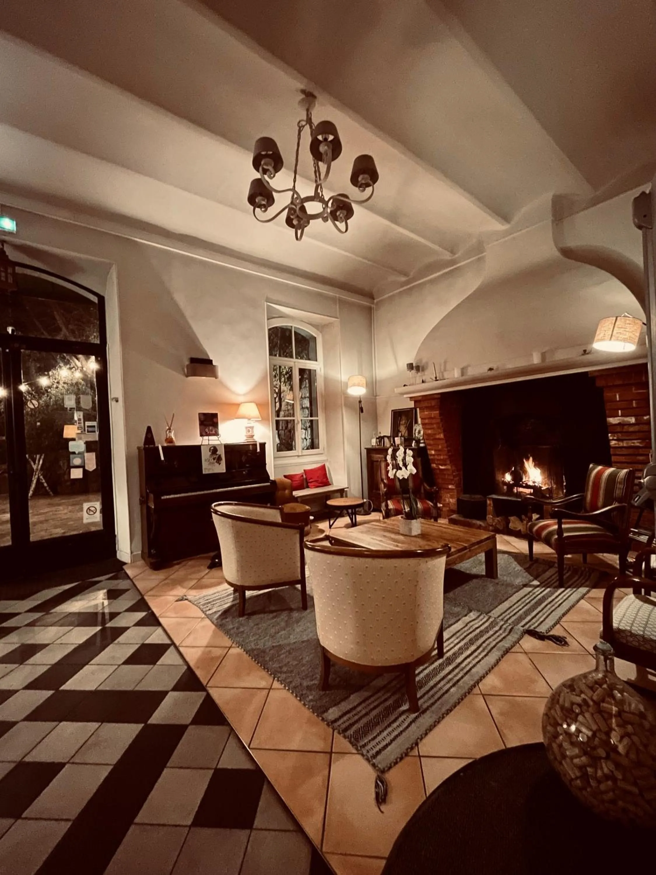 Logis Hôtel La Bellaudière