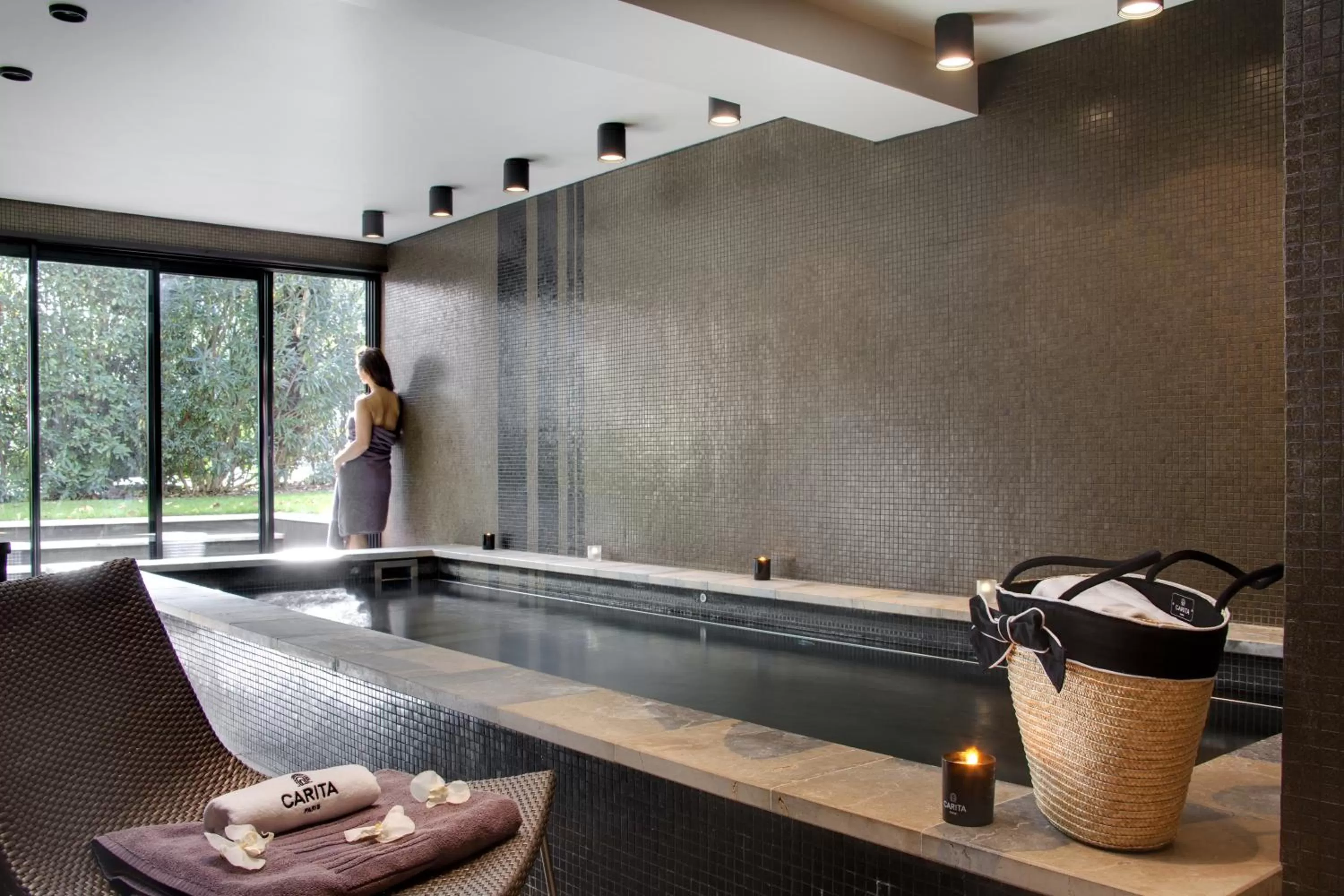 Massage in Hôtel Montmorency & Spa