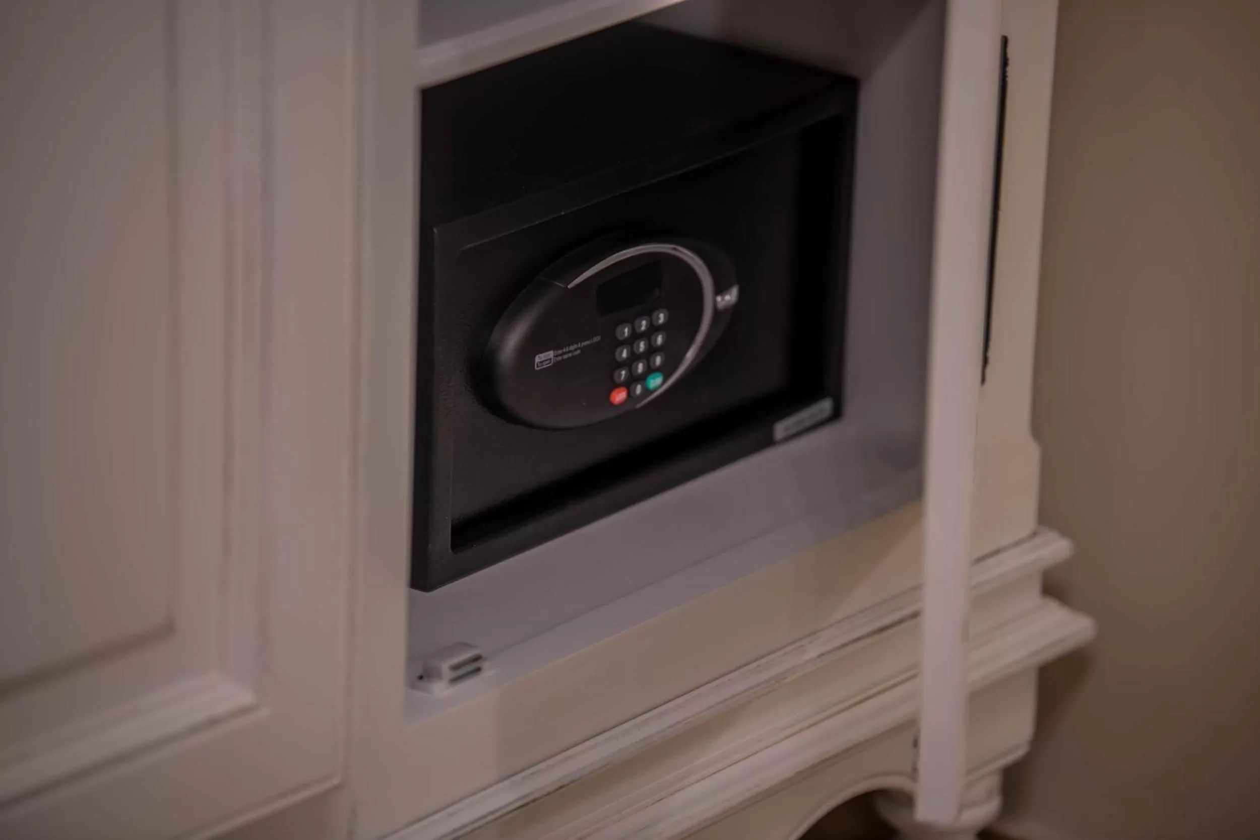 Kyria Boutique House