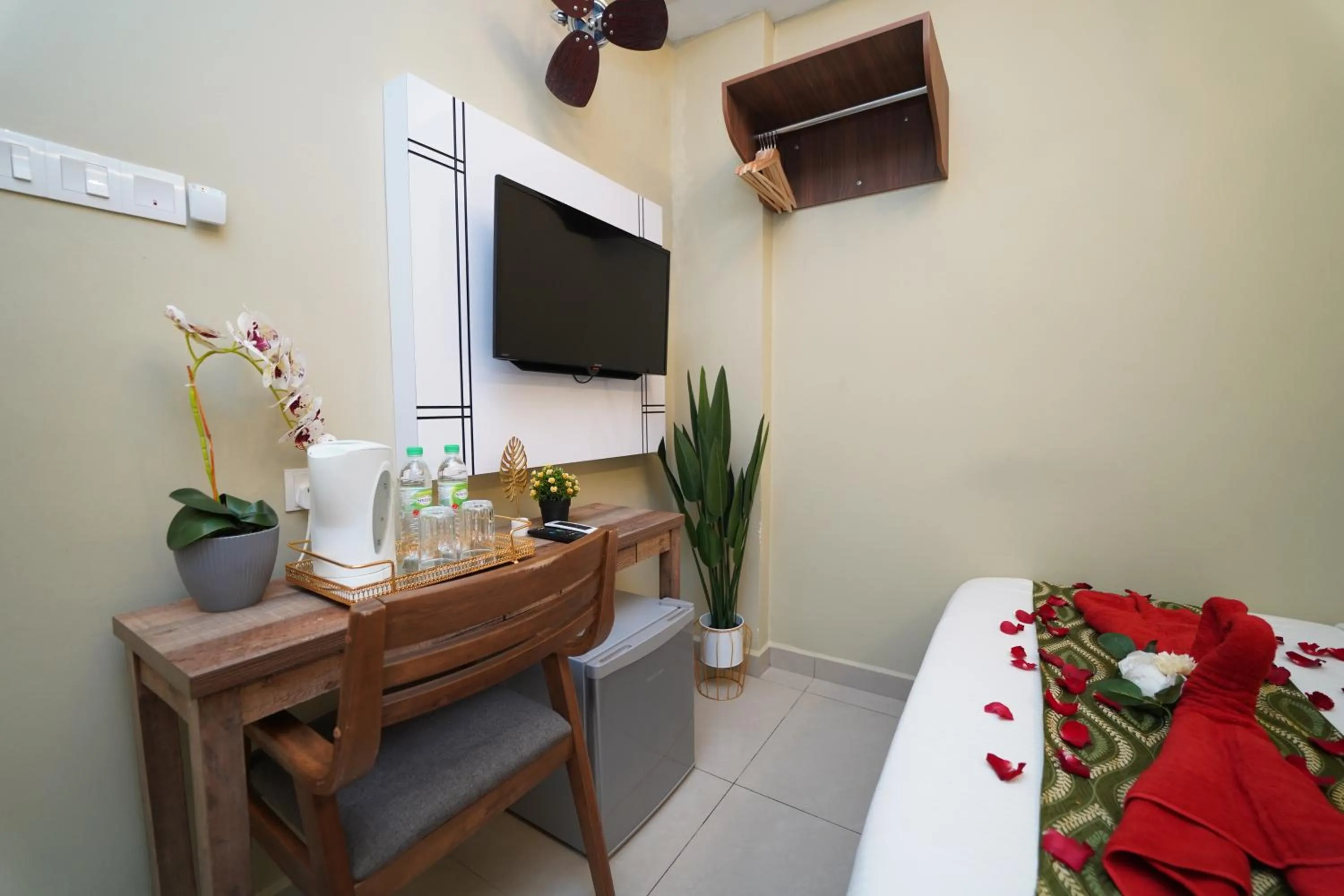 Bed in Ghazrin's Classic Hotel JB