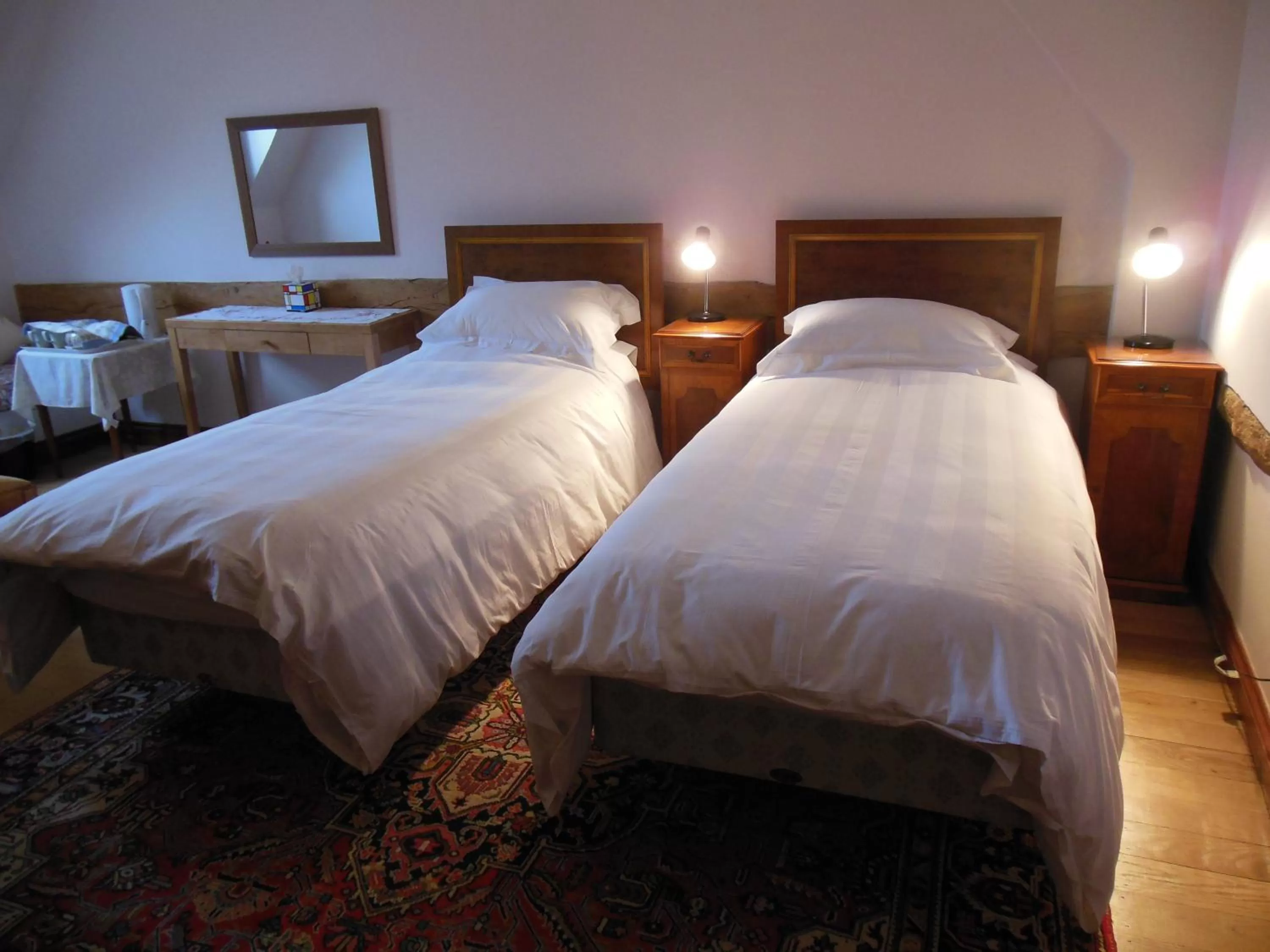 Bedroom, Bed in Highfield Farm