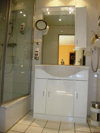 Toilet in Haus Mooren, Hotel Garni