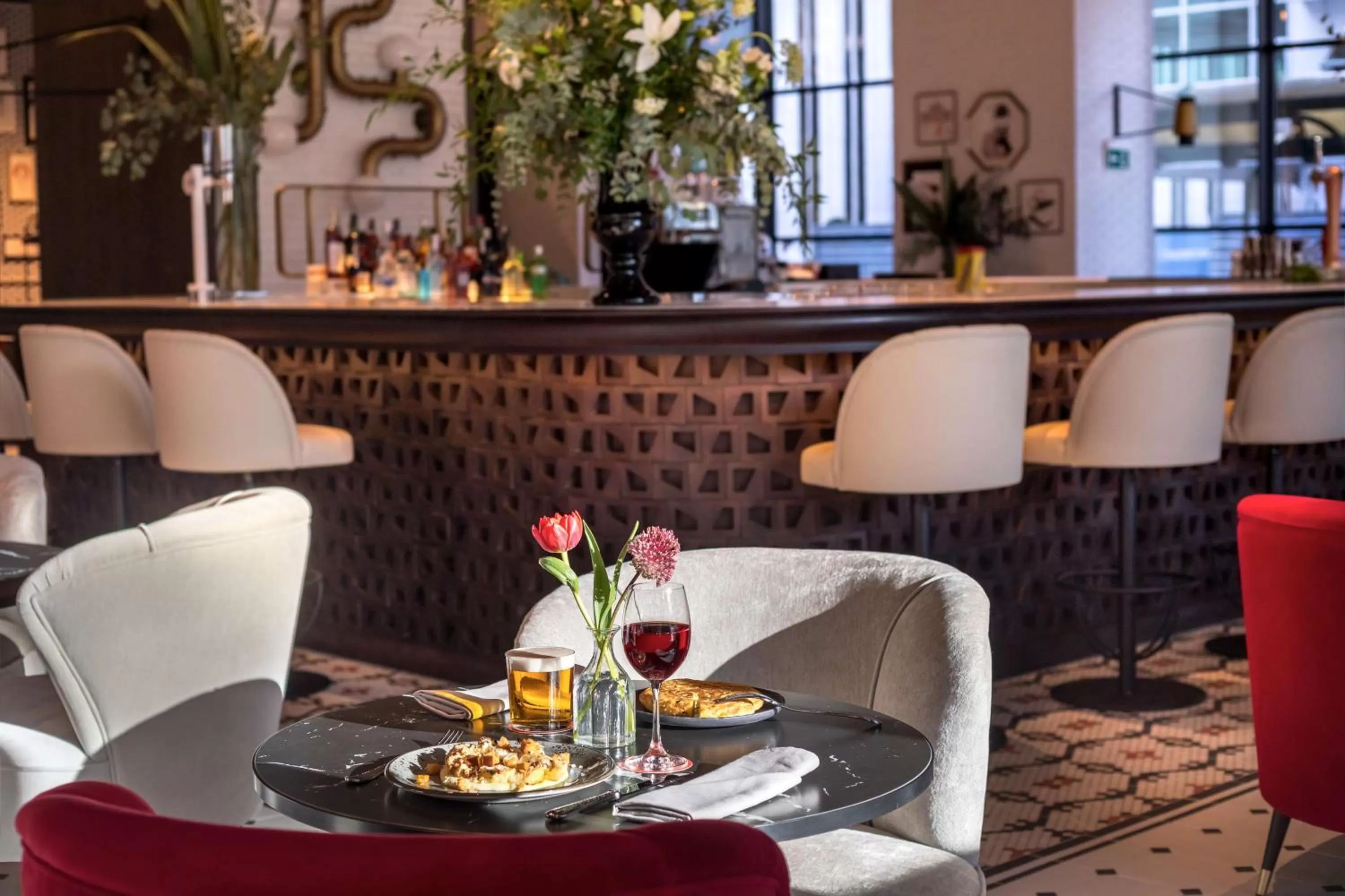 Restaurant/places to eat in Canopy by Hilton Madrid Castellana