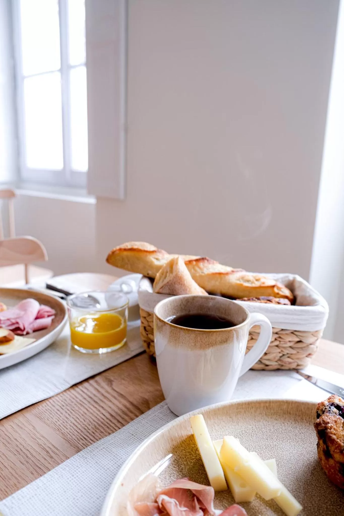 Breakfast in Les Séraphines - Bed & Breakfast