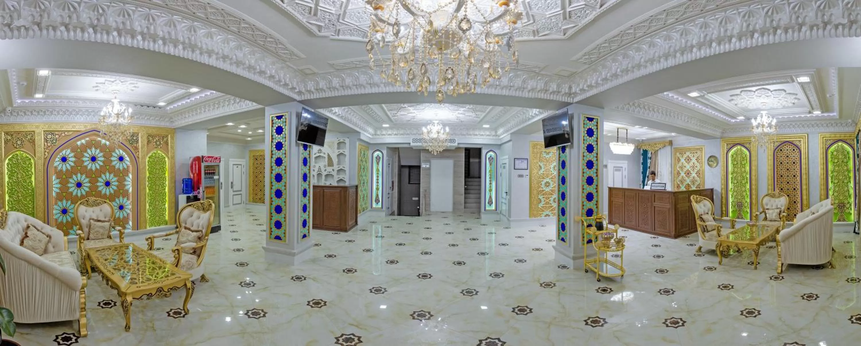 Living room in Asian Plaza