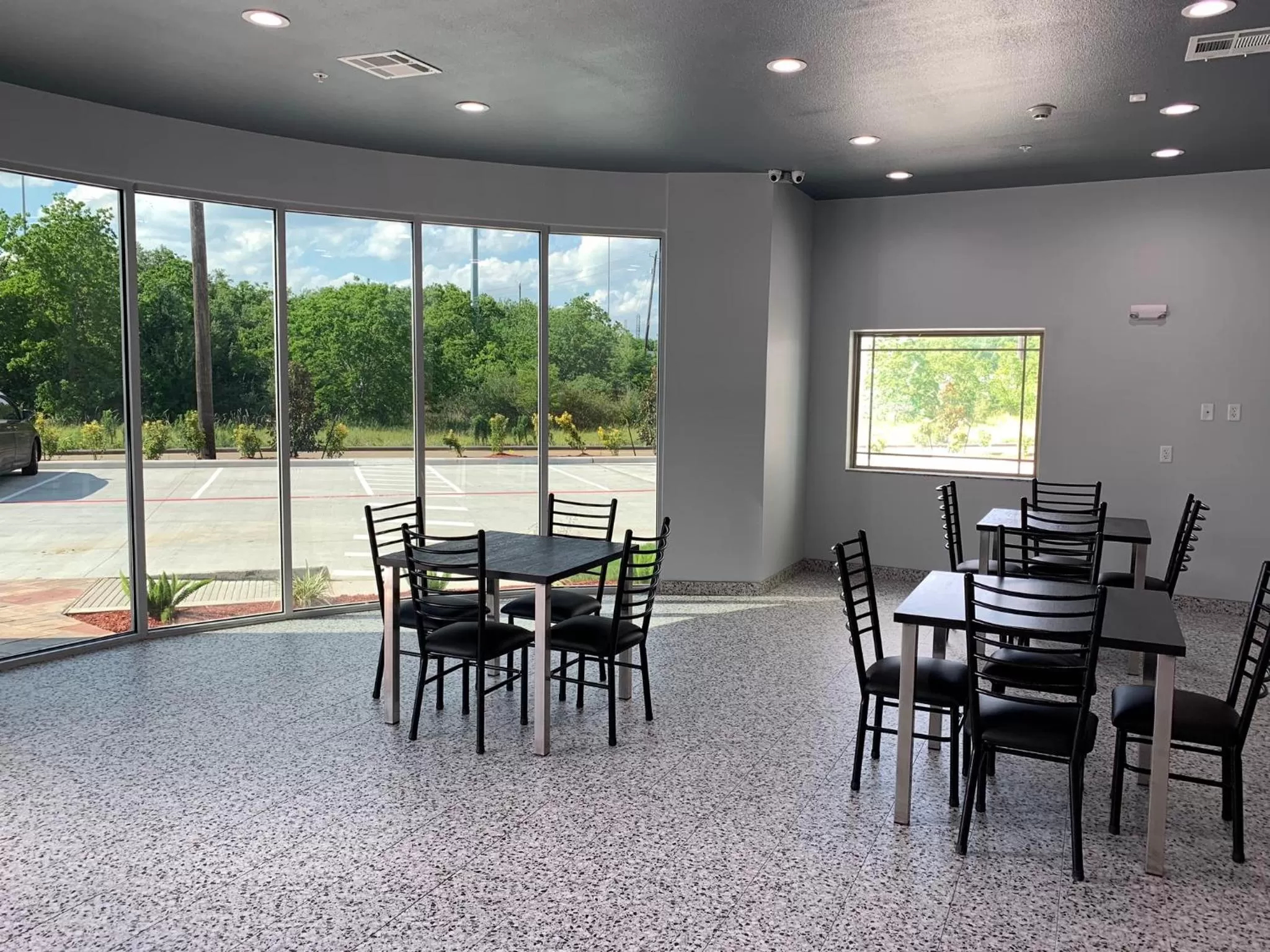 Restaurant/Places to Eat in Scottish Inns and Suites Scarsdale