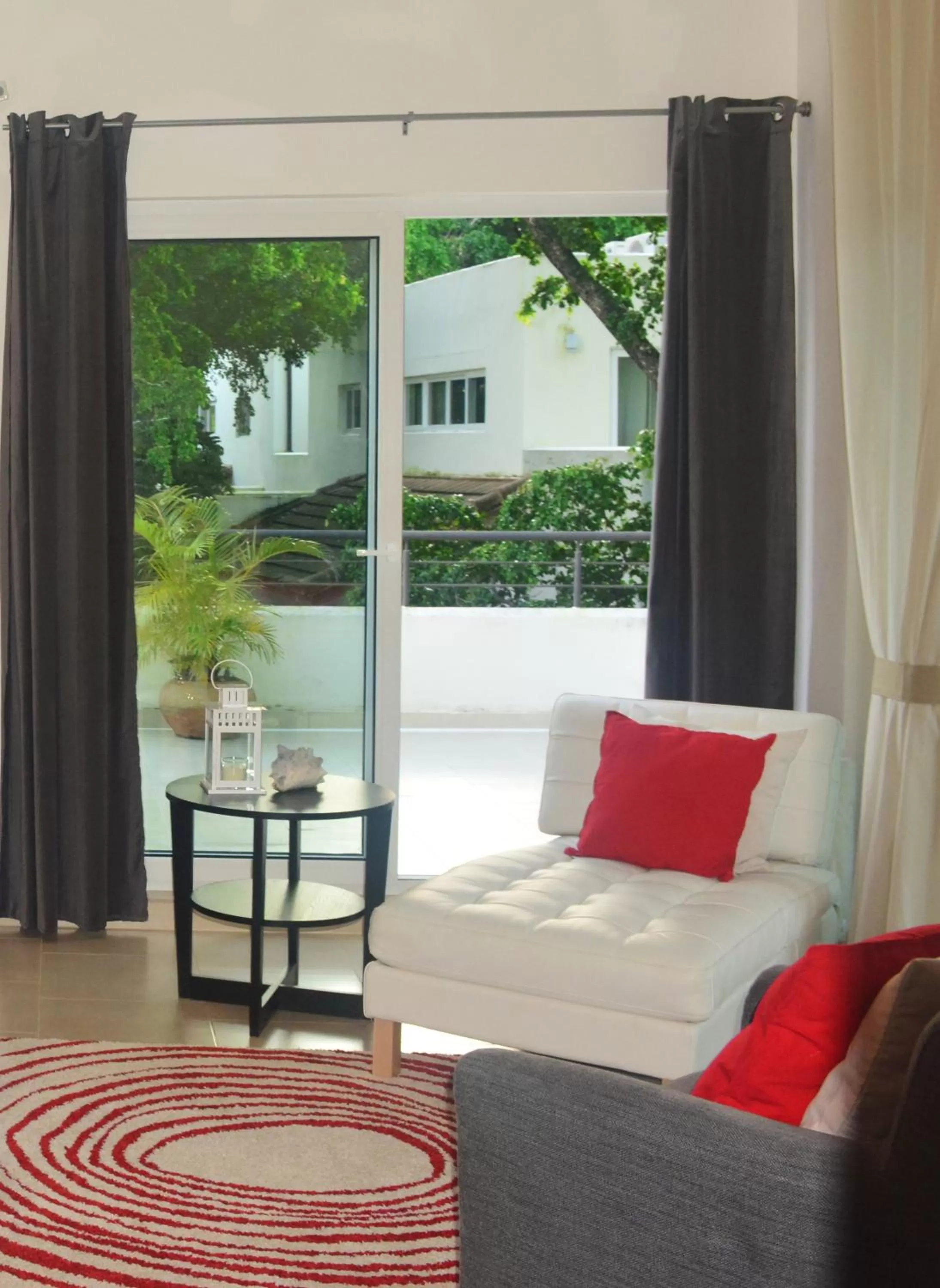 Balcony/Terrace, Bed in Instyle Residences at Infiniti Blu