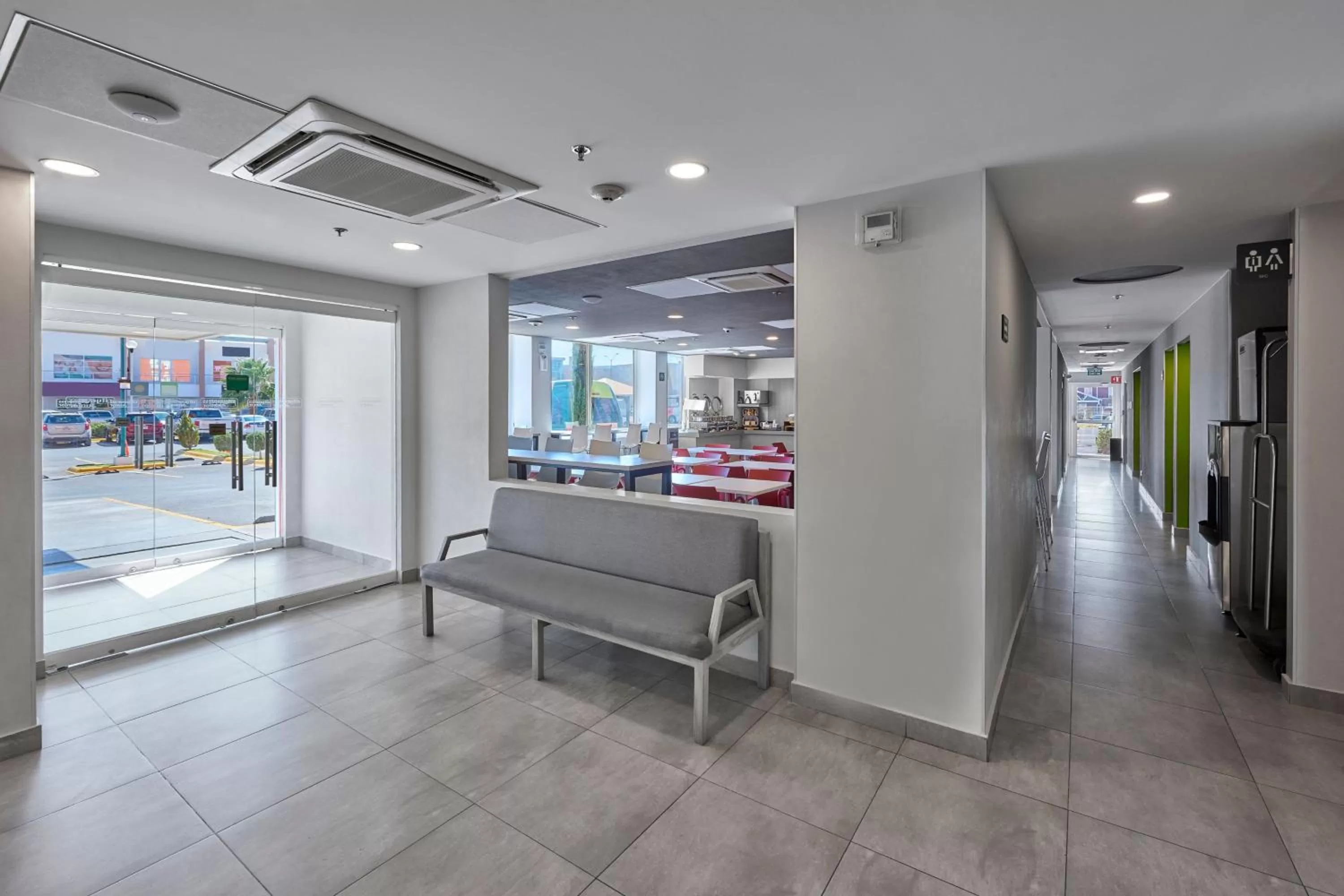 Lobby or reception in City Express Junior by Marriott Juarez Consulado