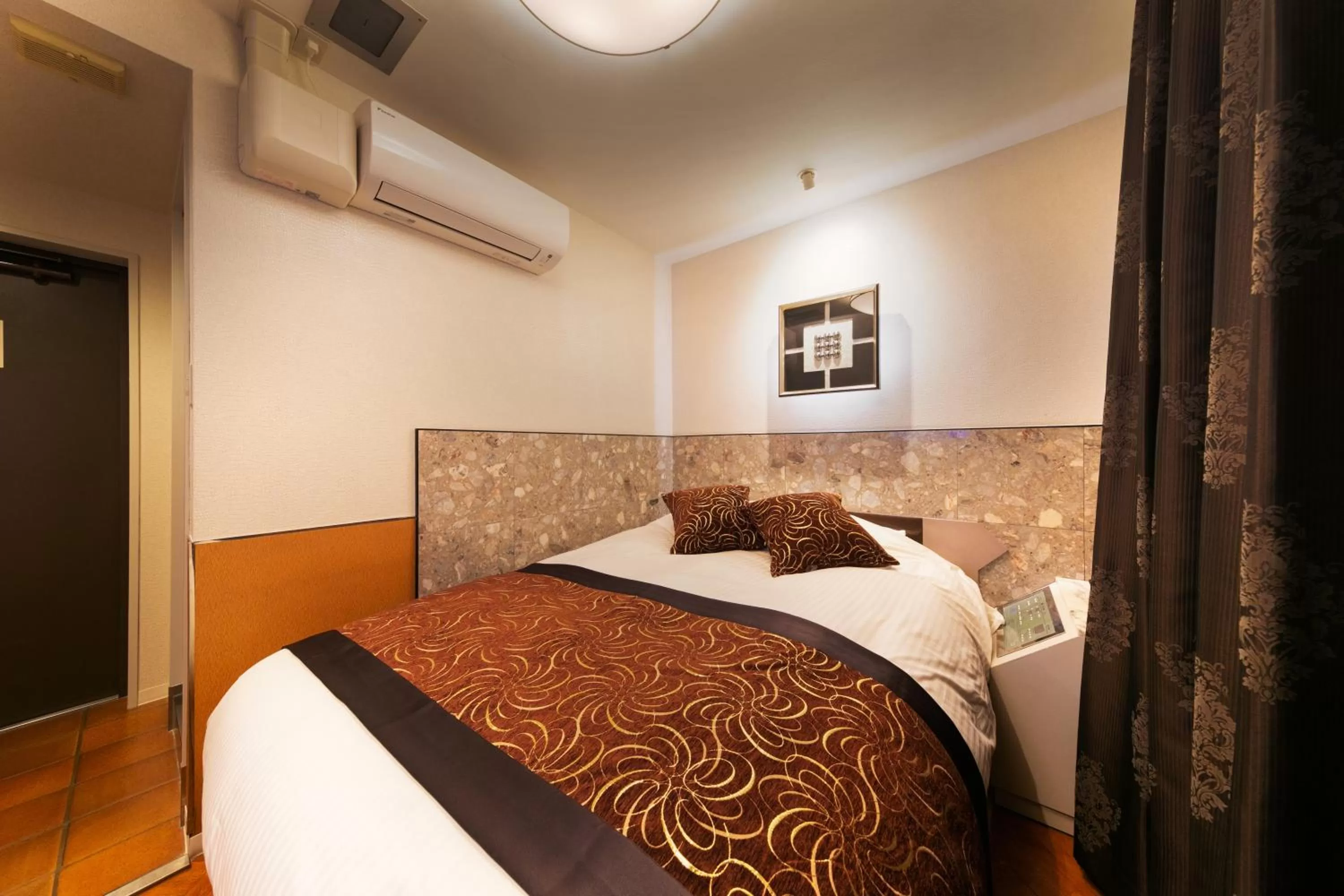 Bed in Hotel Eldia Luxury Kobe (Adult Only)