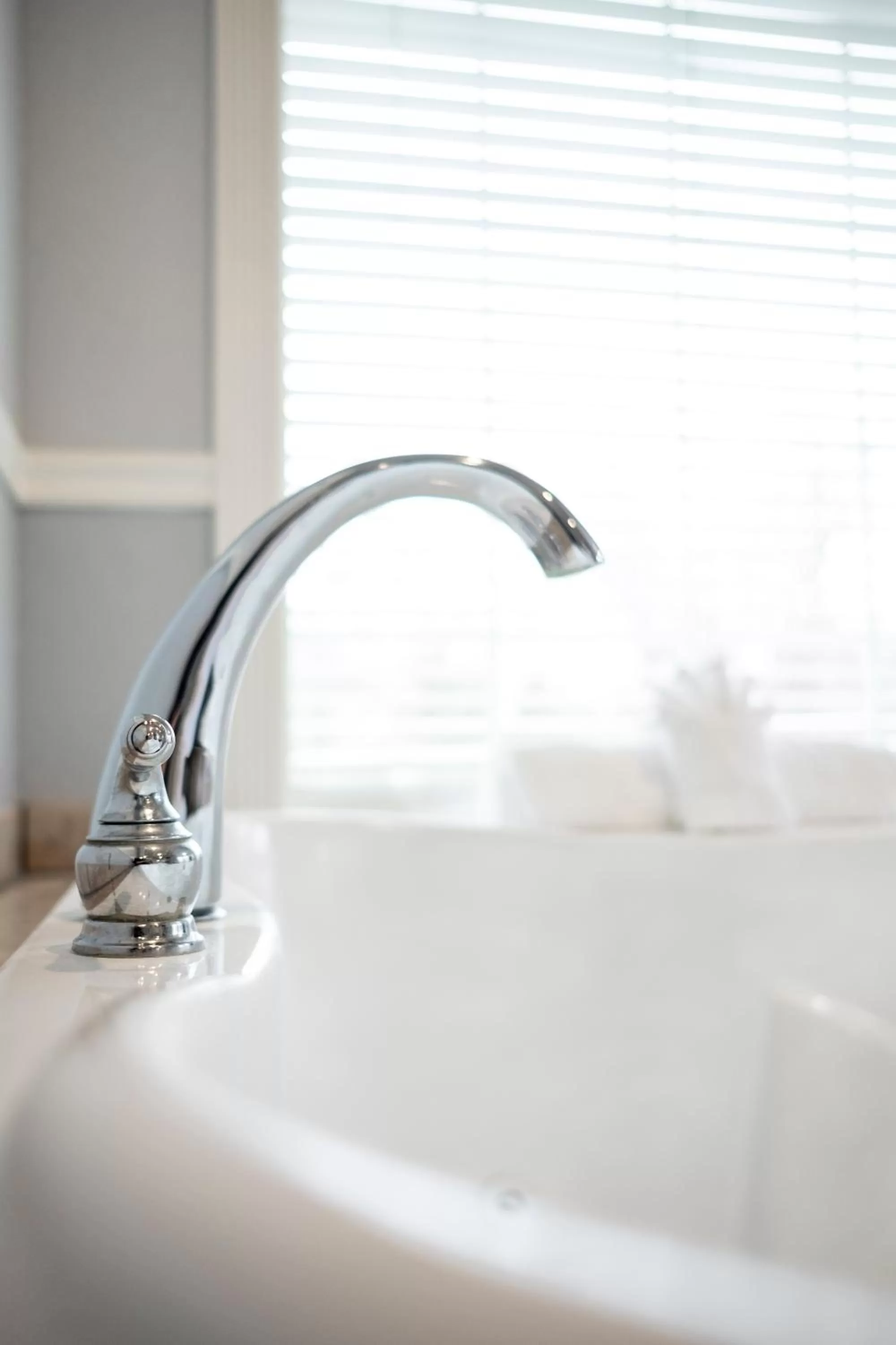 Bathroom in Hounds Tooth Inn