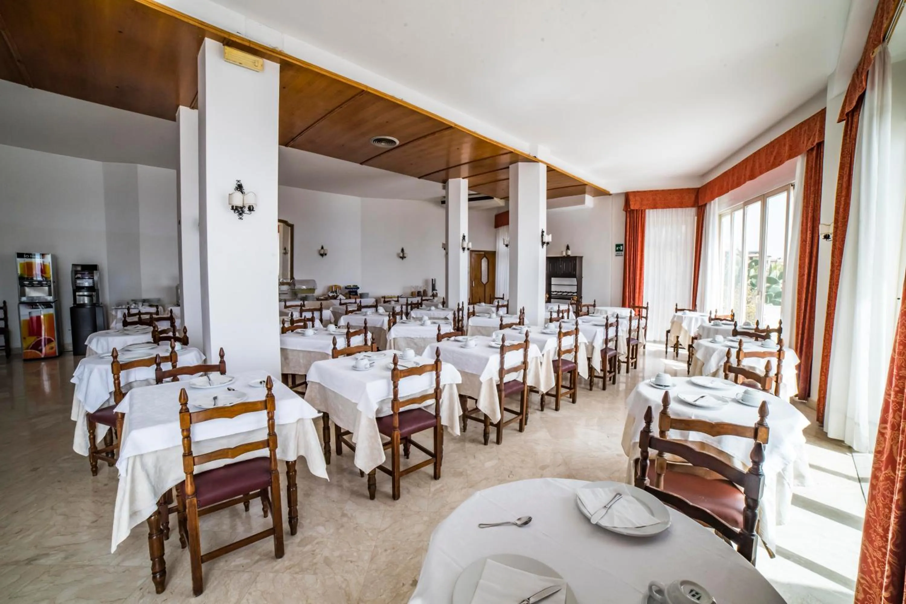 Restaurant/places to eat in Hotel Isola Bella