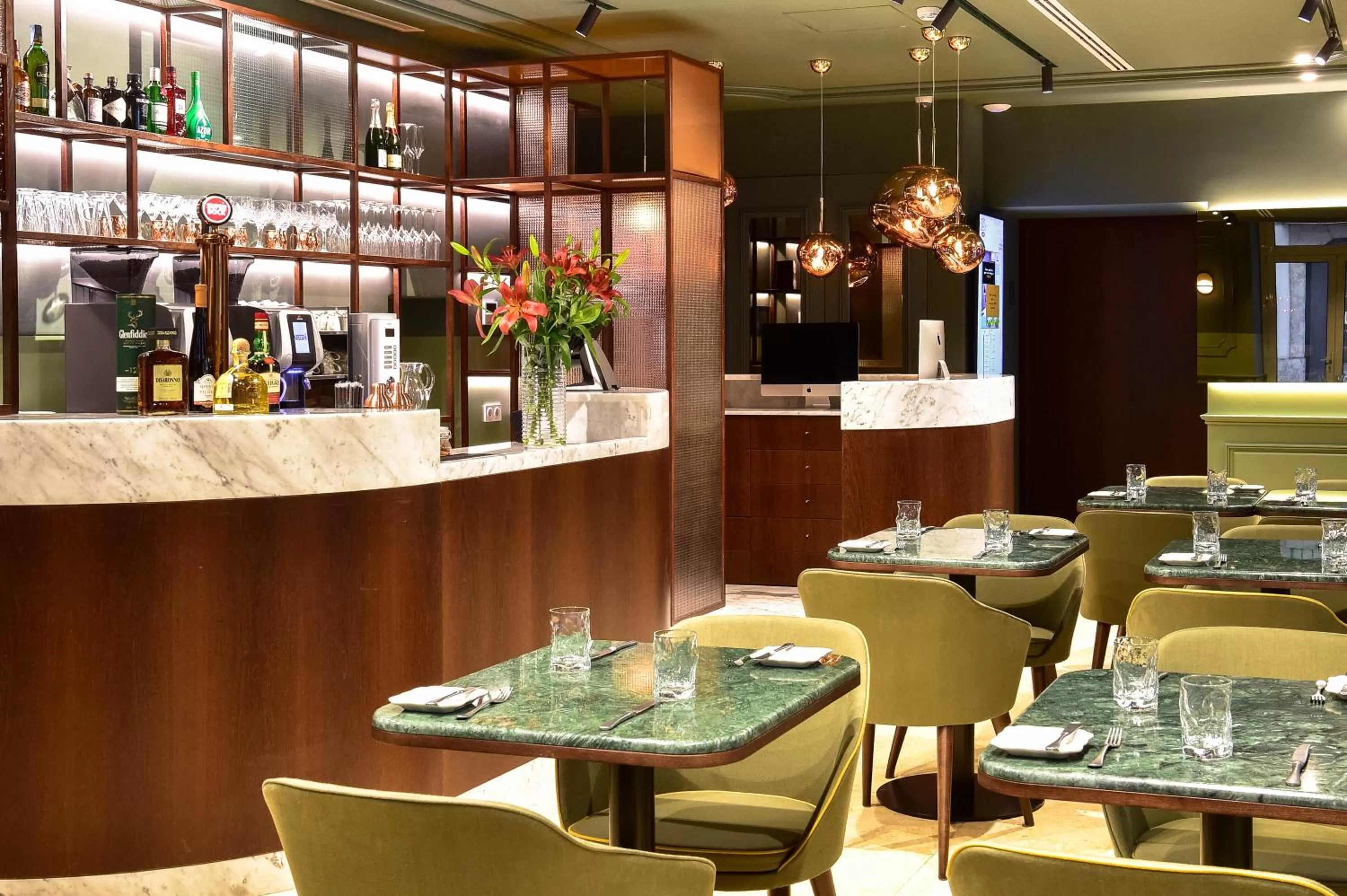 Restaurant/places to eat in My Story Hotel Augusta