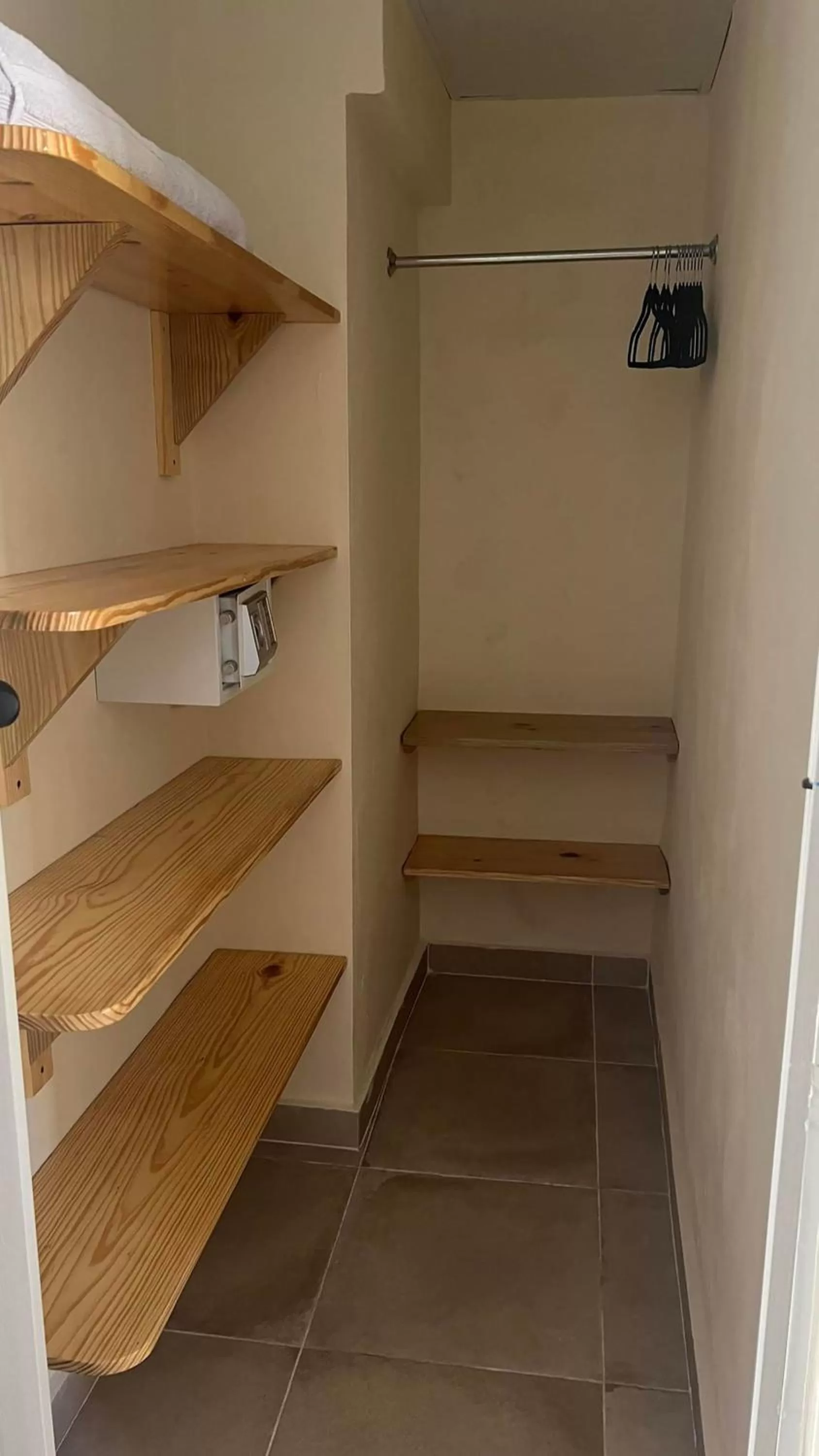 wardrobe in Hotel Sea Breeze Sosua