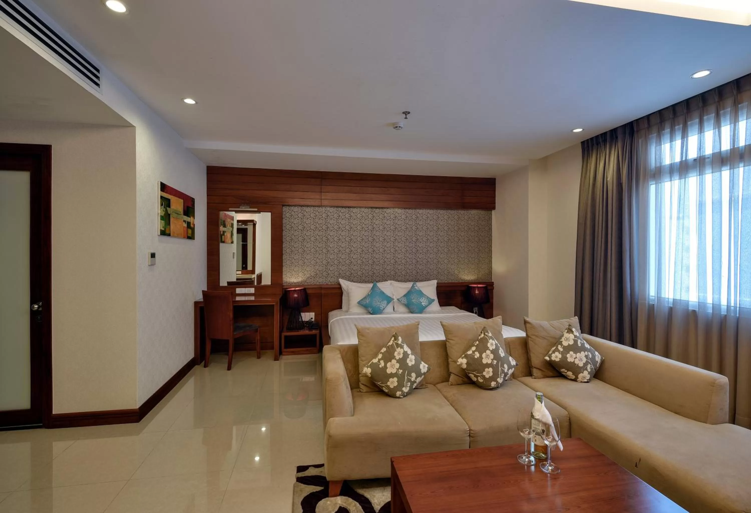 Photo of the whole room in Aquari Hotel