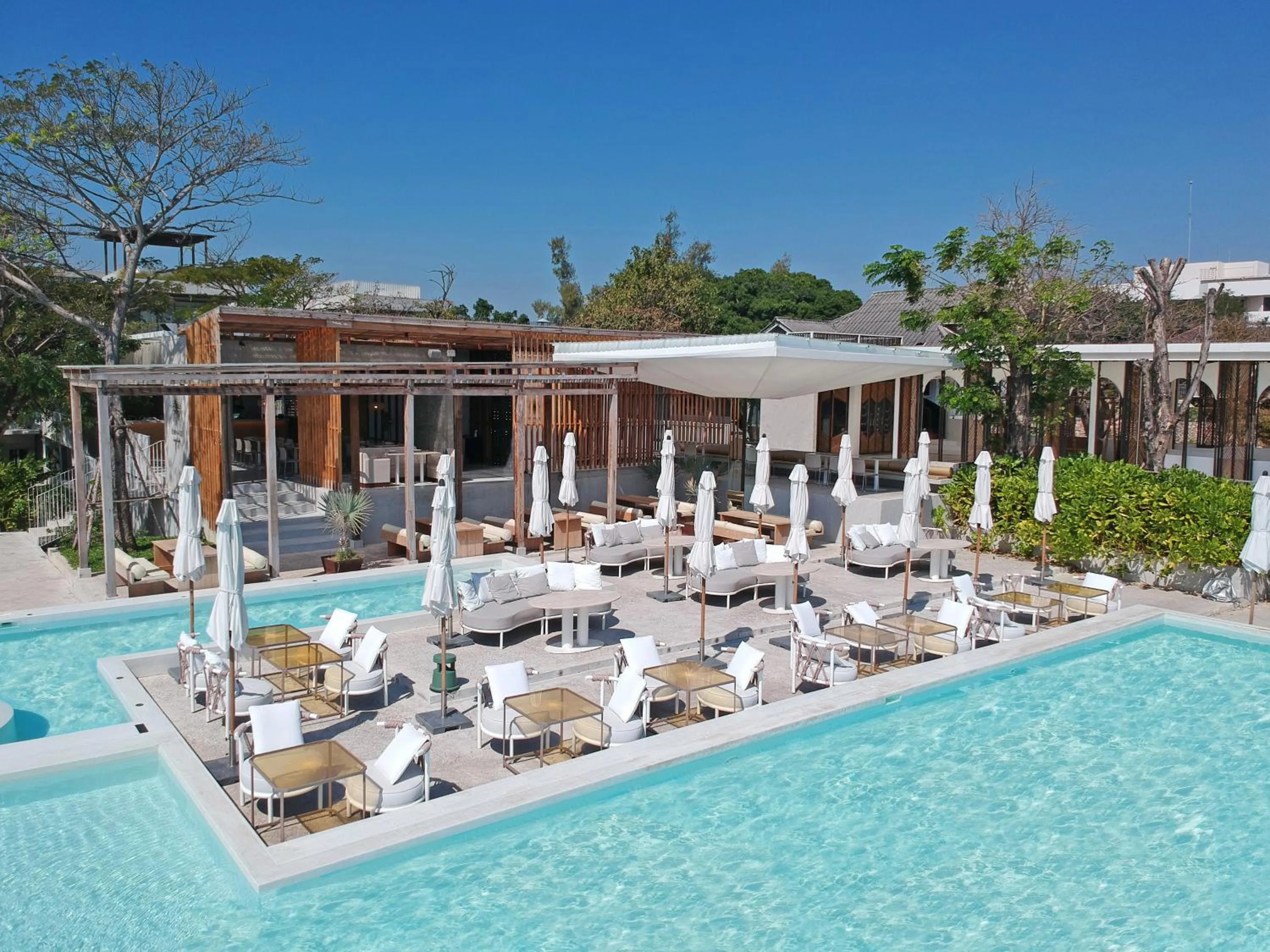 Restaurant/places to eat in Sundance Dayclub Hua Hin