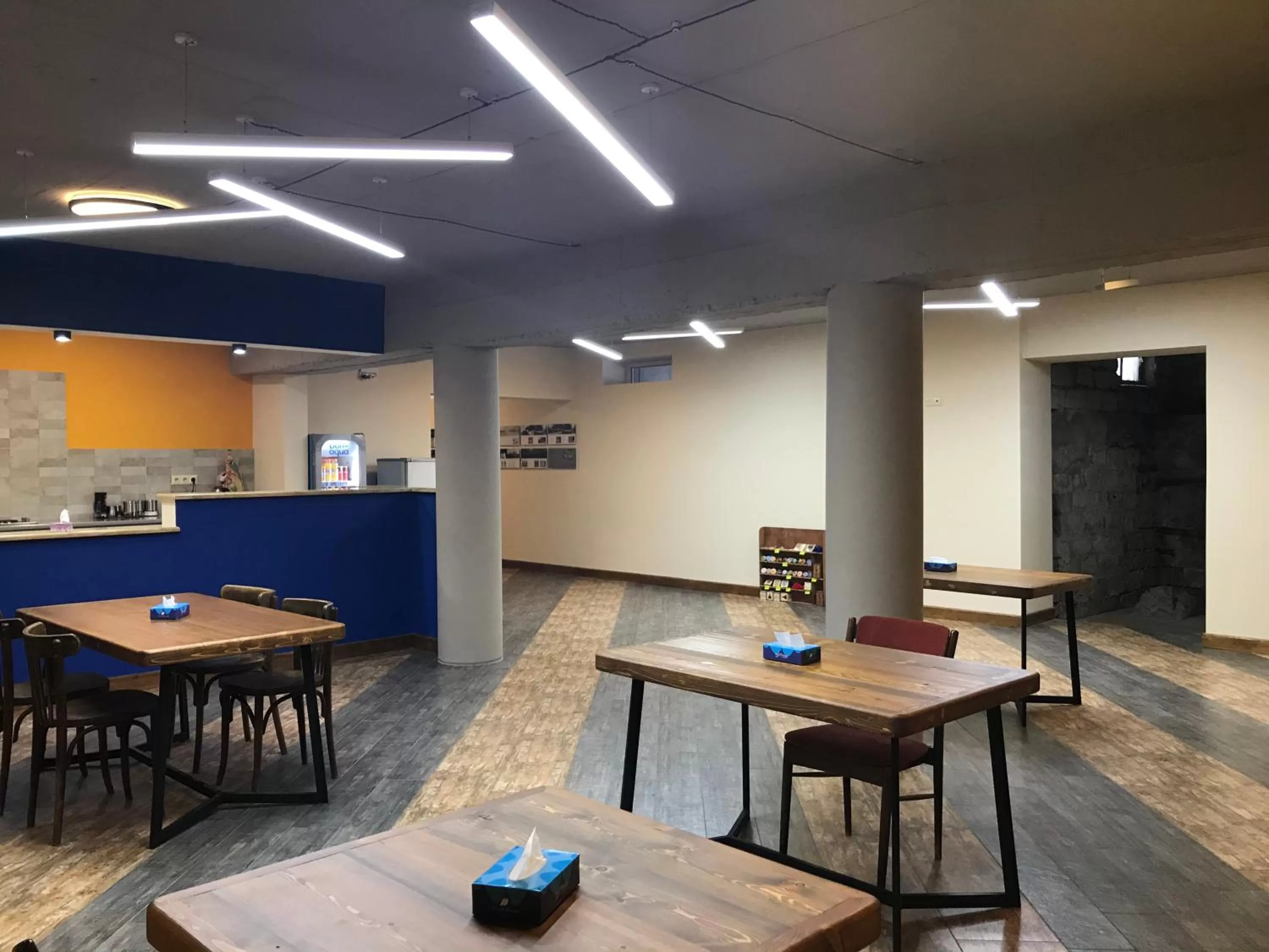 Communal lounge/ TV room in Guest House in Gyumri