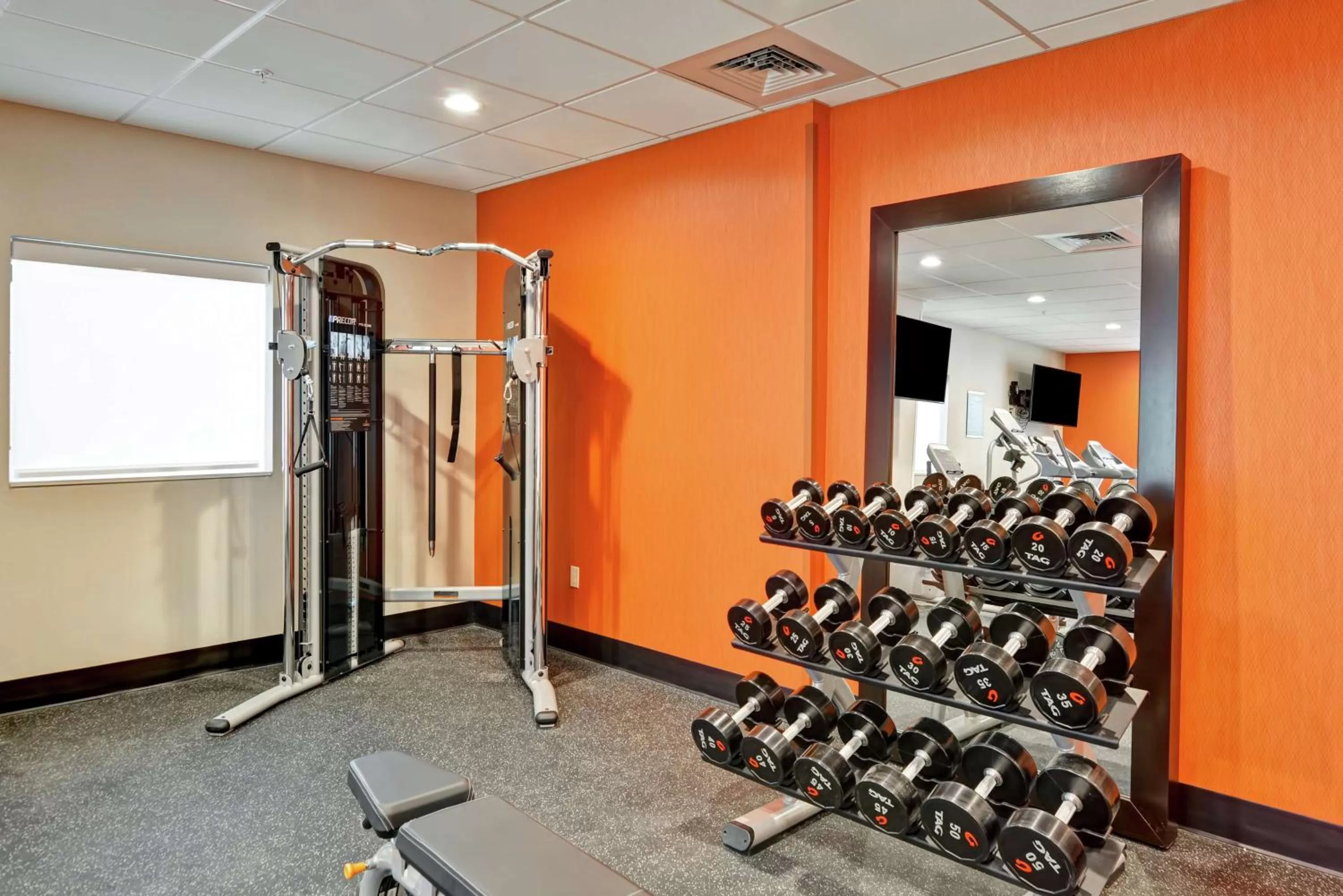 Fitness centre/facilities in Home2 Suites By Hilton Meridian