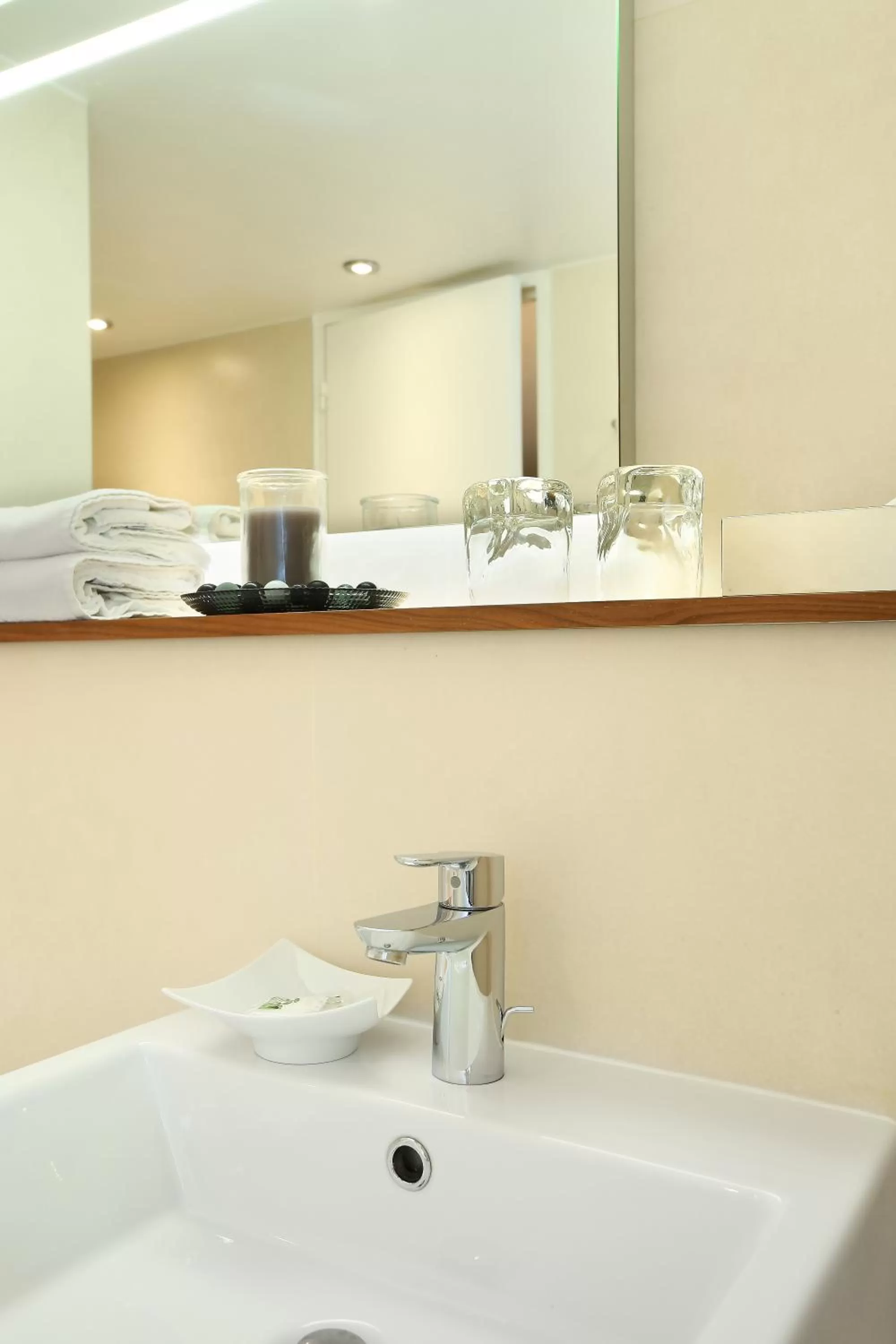 Bathroom in Maison Axel Opéra Paris