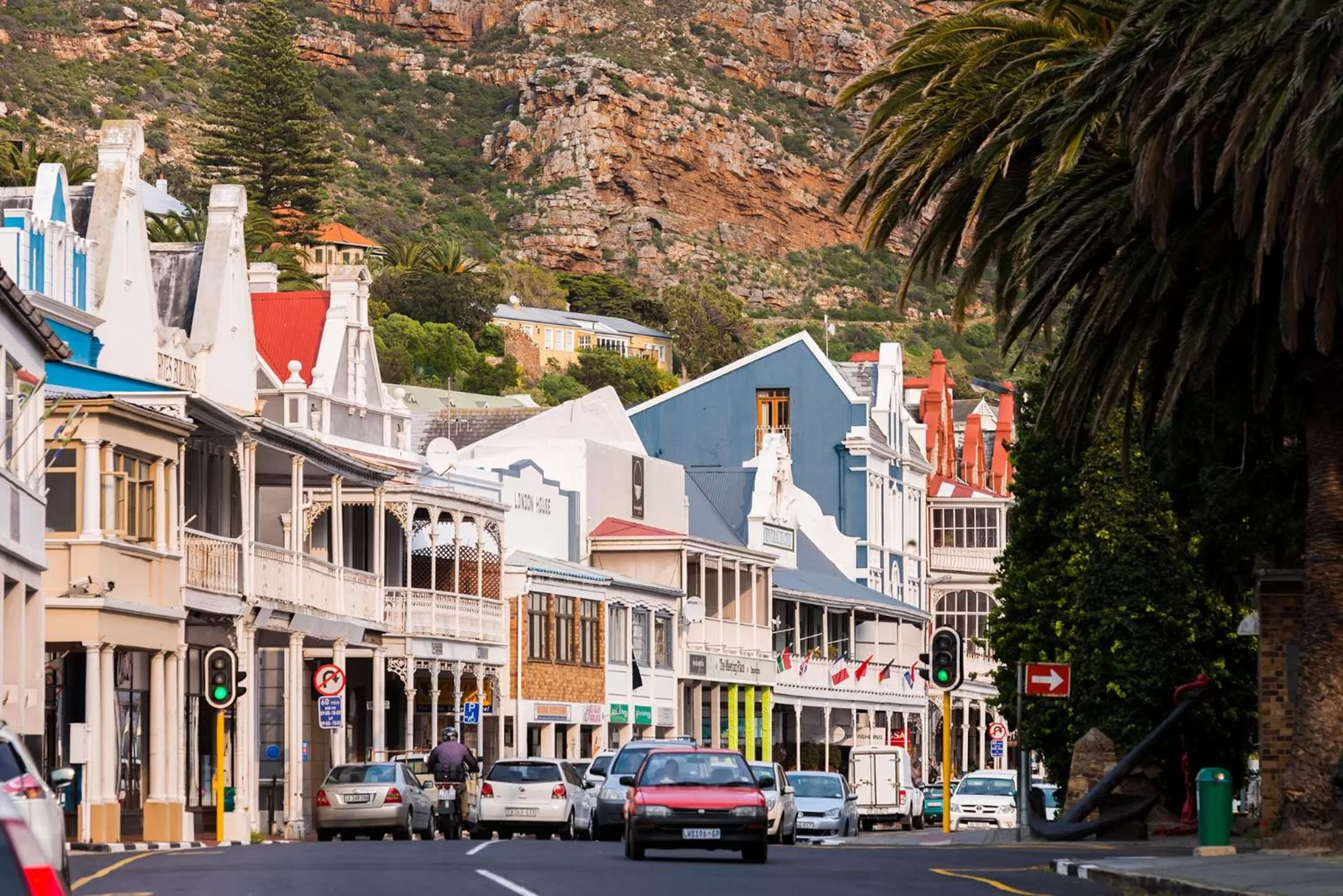 Restaurant/places to eat in Simon's Town Quayside Hotel
