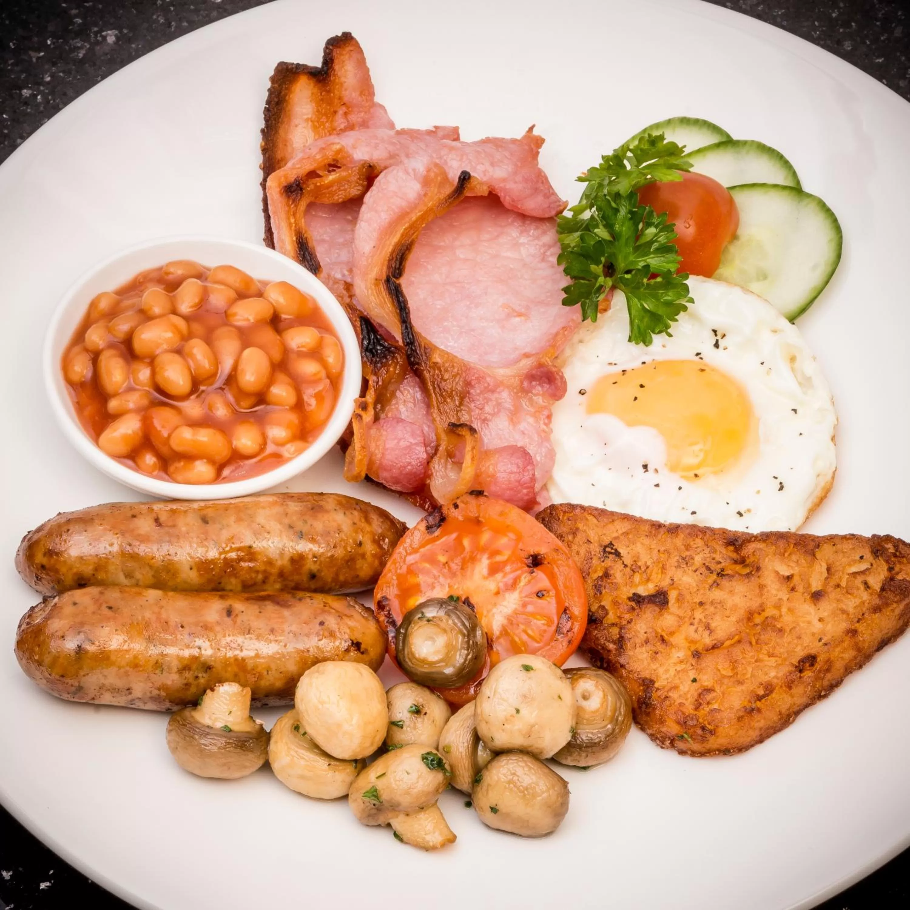 Breakfast in Copthorne Tara Hotel London Kensington