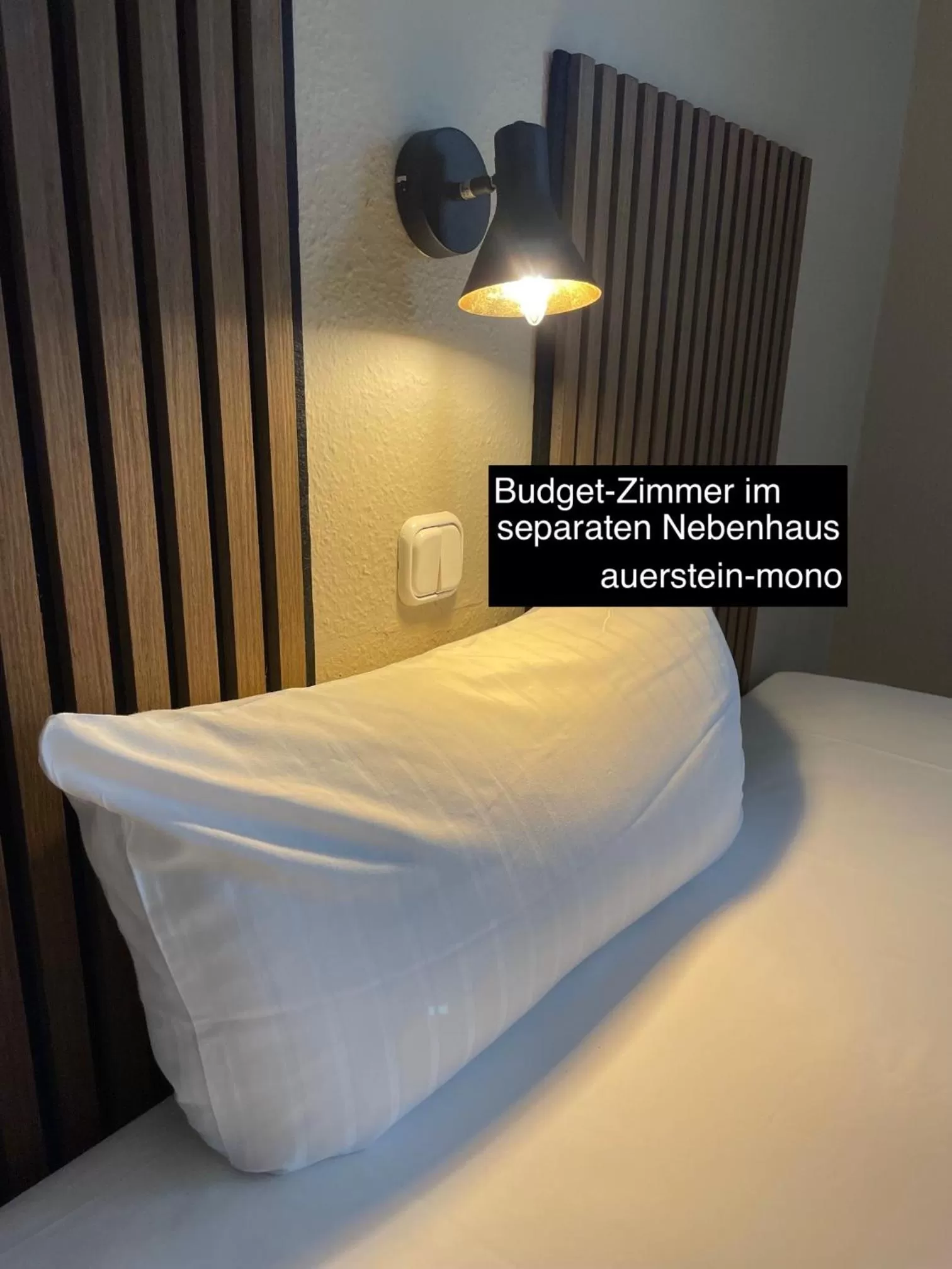 Bed in AUERSTEIN-Hotels auerstein & auerstein-mono