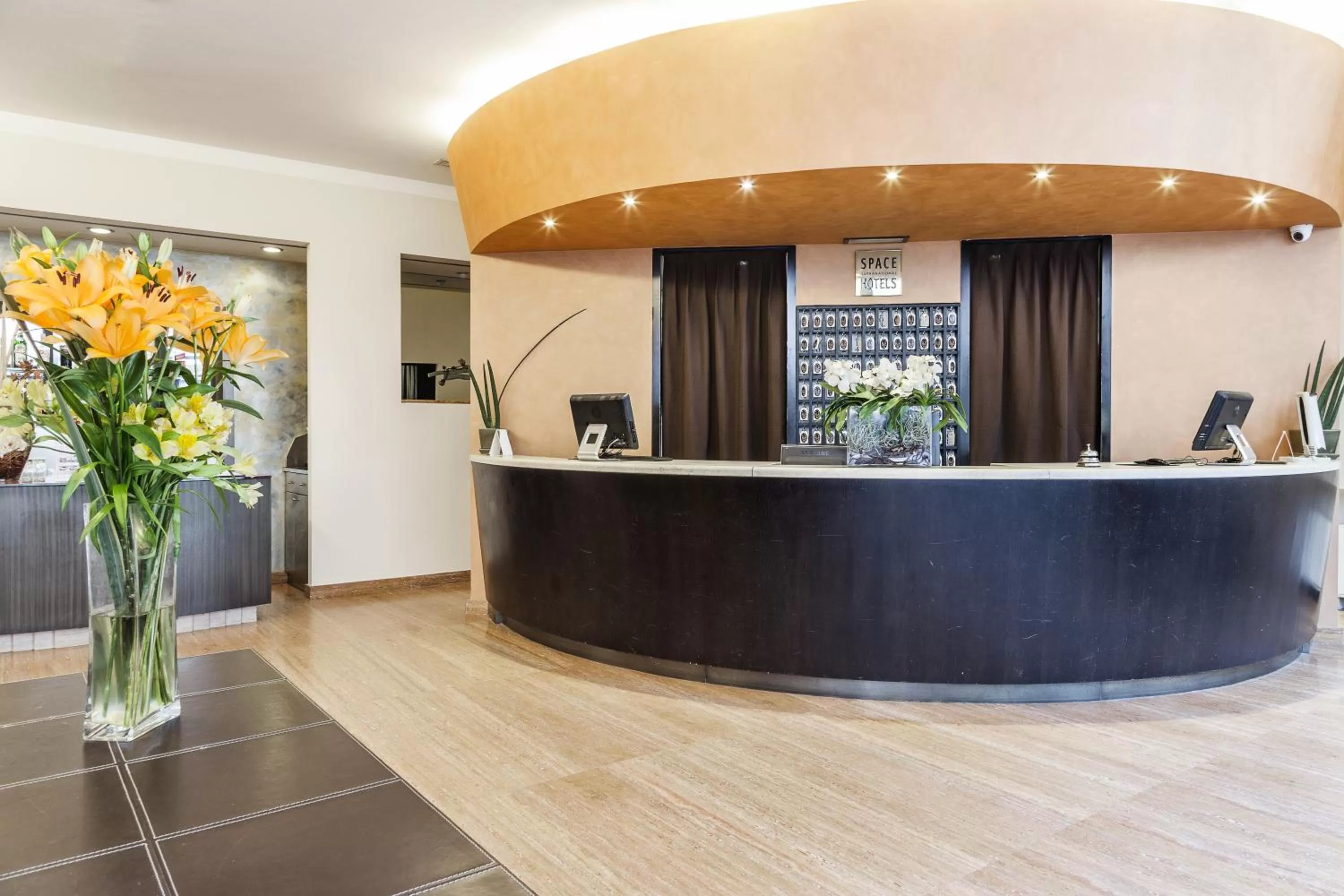 Lobby or reception in Hotel Des Etrangers