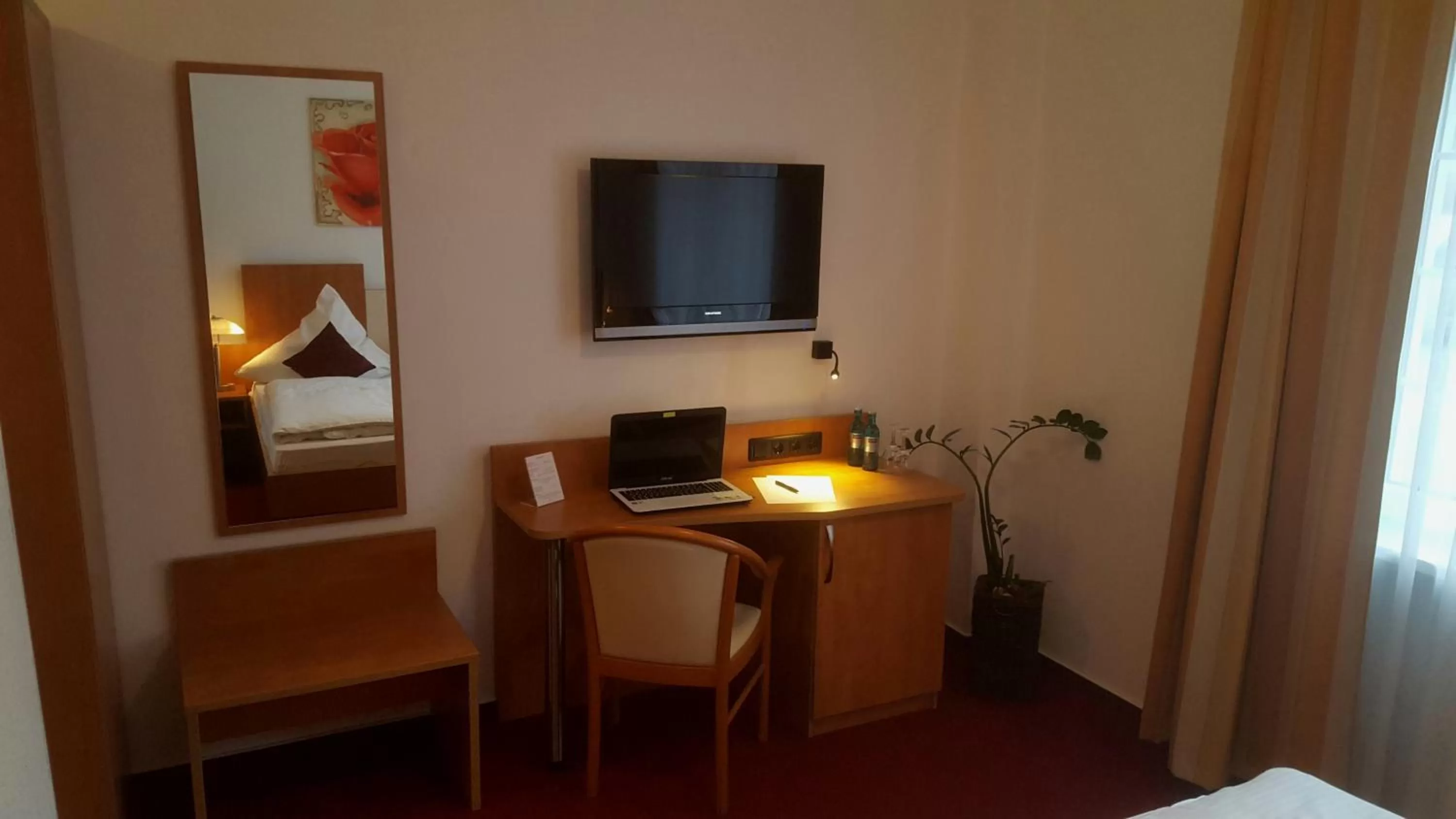 Photo of the whole room in tauwerk Hotel