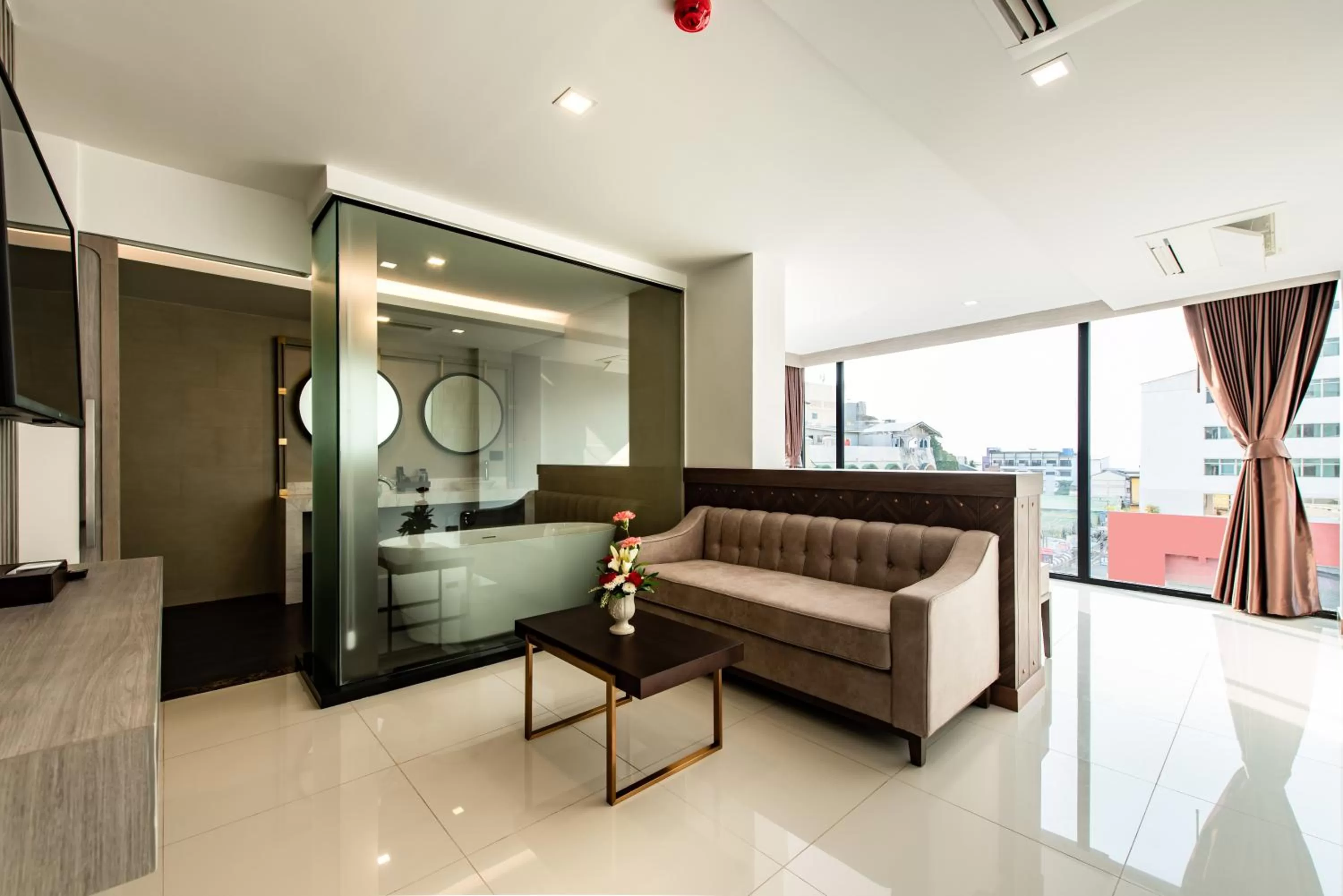 Bedroom in Blackwoods Hotel Pattaya - SHA Extra Plus