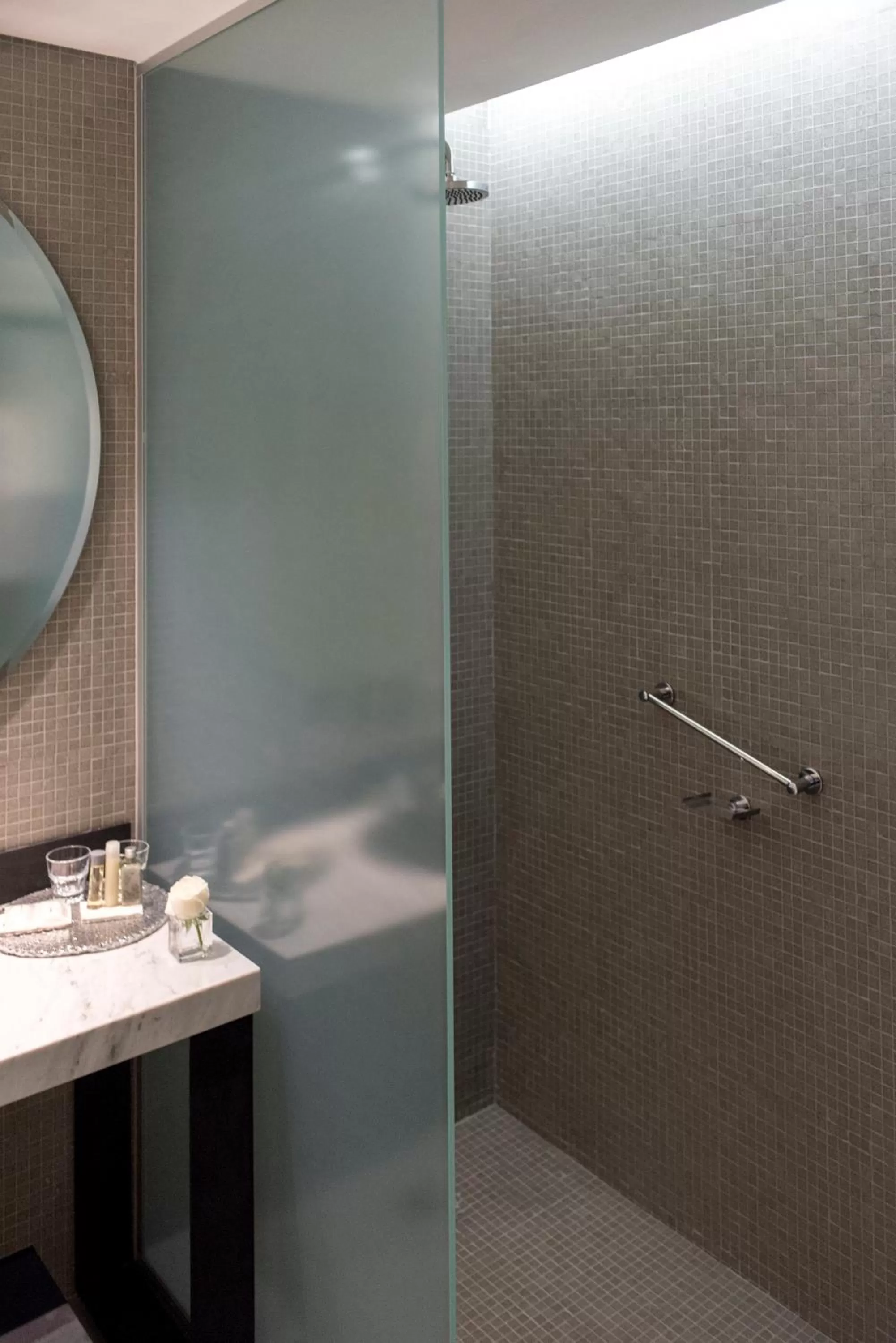 Bathroom in KOS Pilar Hotel