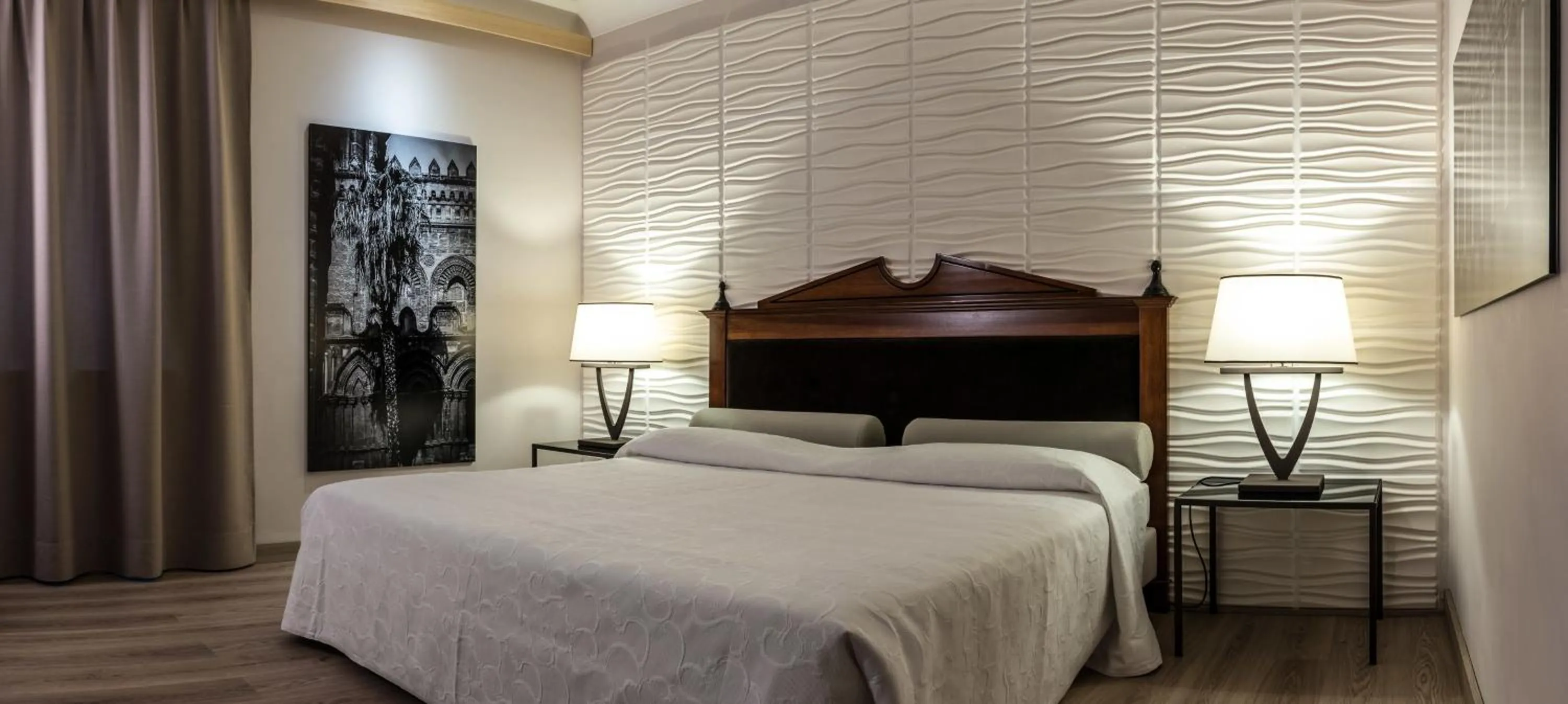 Bedroom, Bed in Hotel Federico II Central Palace