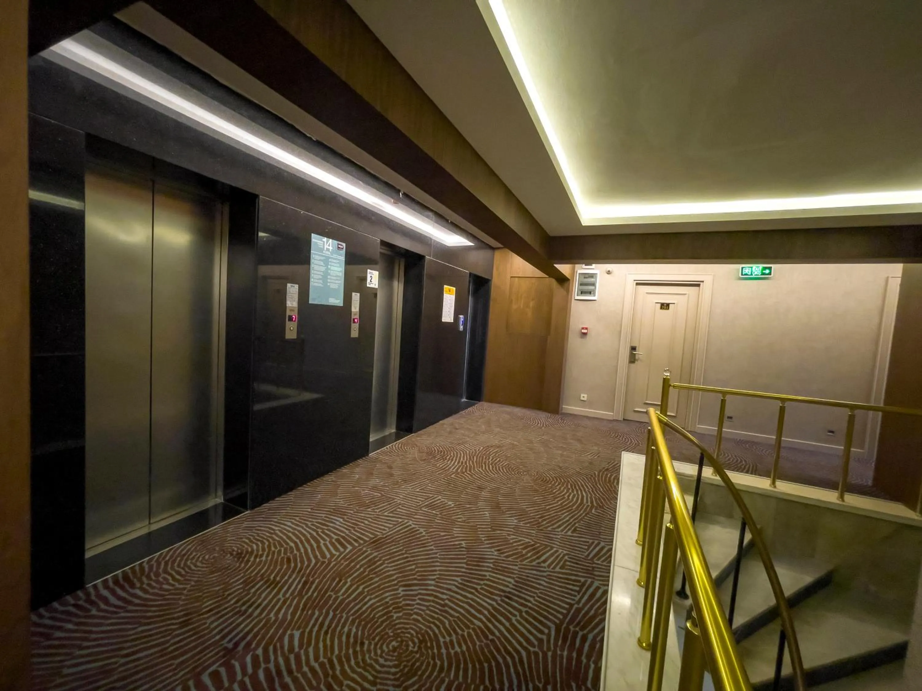 Decorative detail in Martinenz Hotel