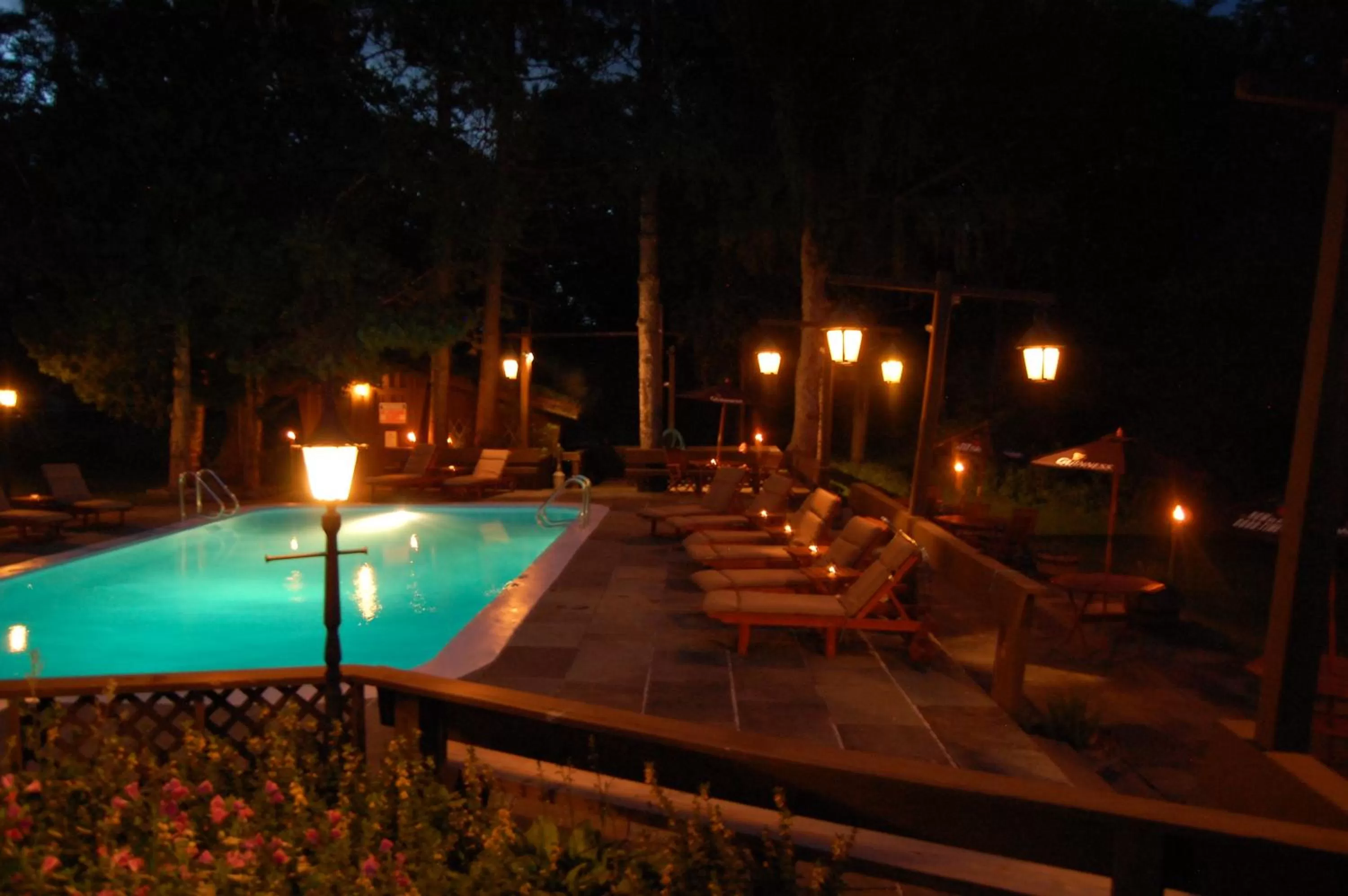 Swimming pool in Summit Lodge
