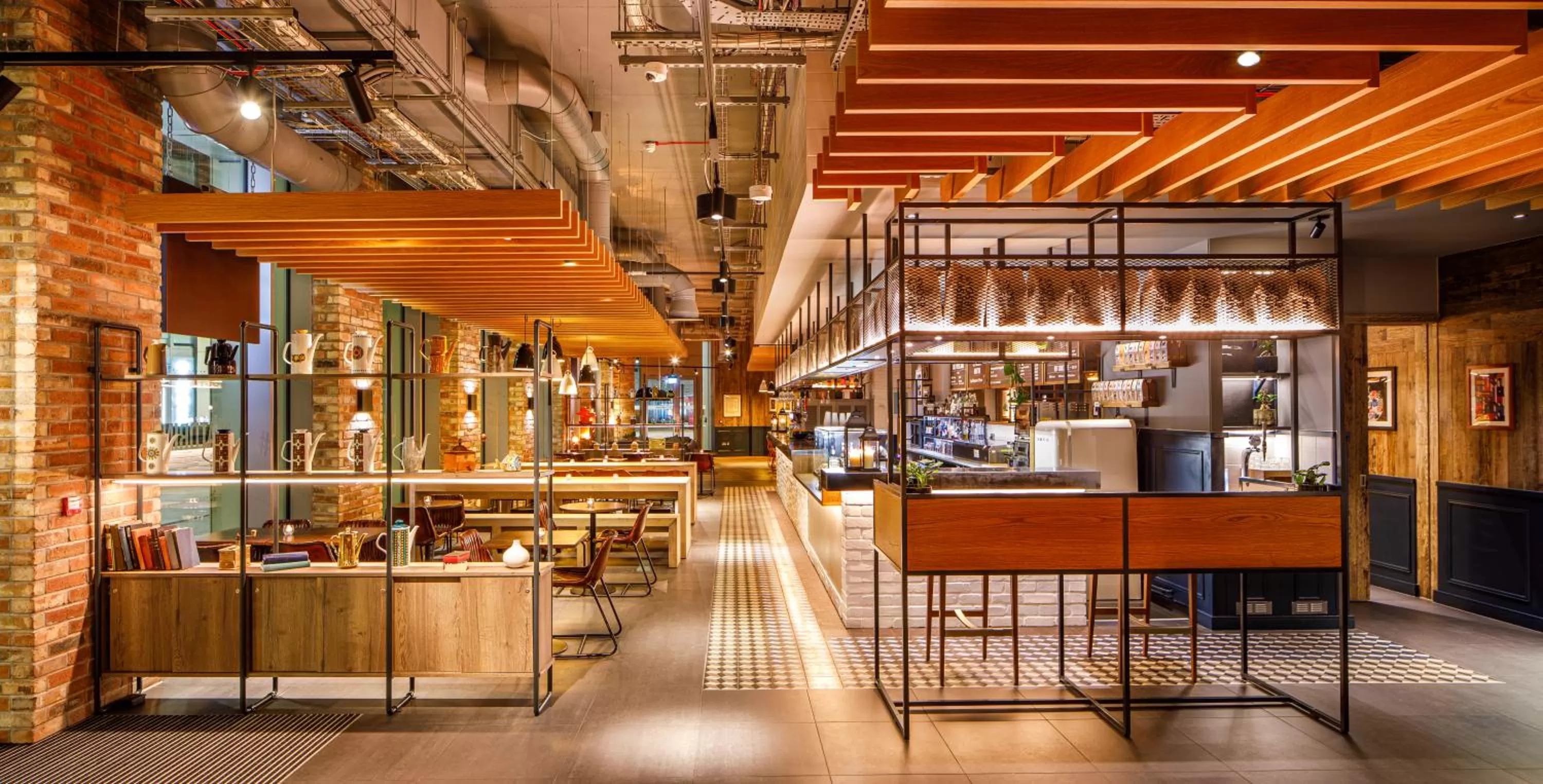 Restaurant/places to eat in ibis London Canning Town