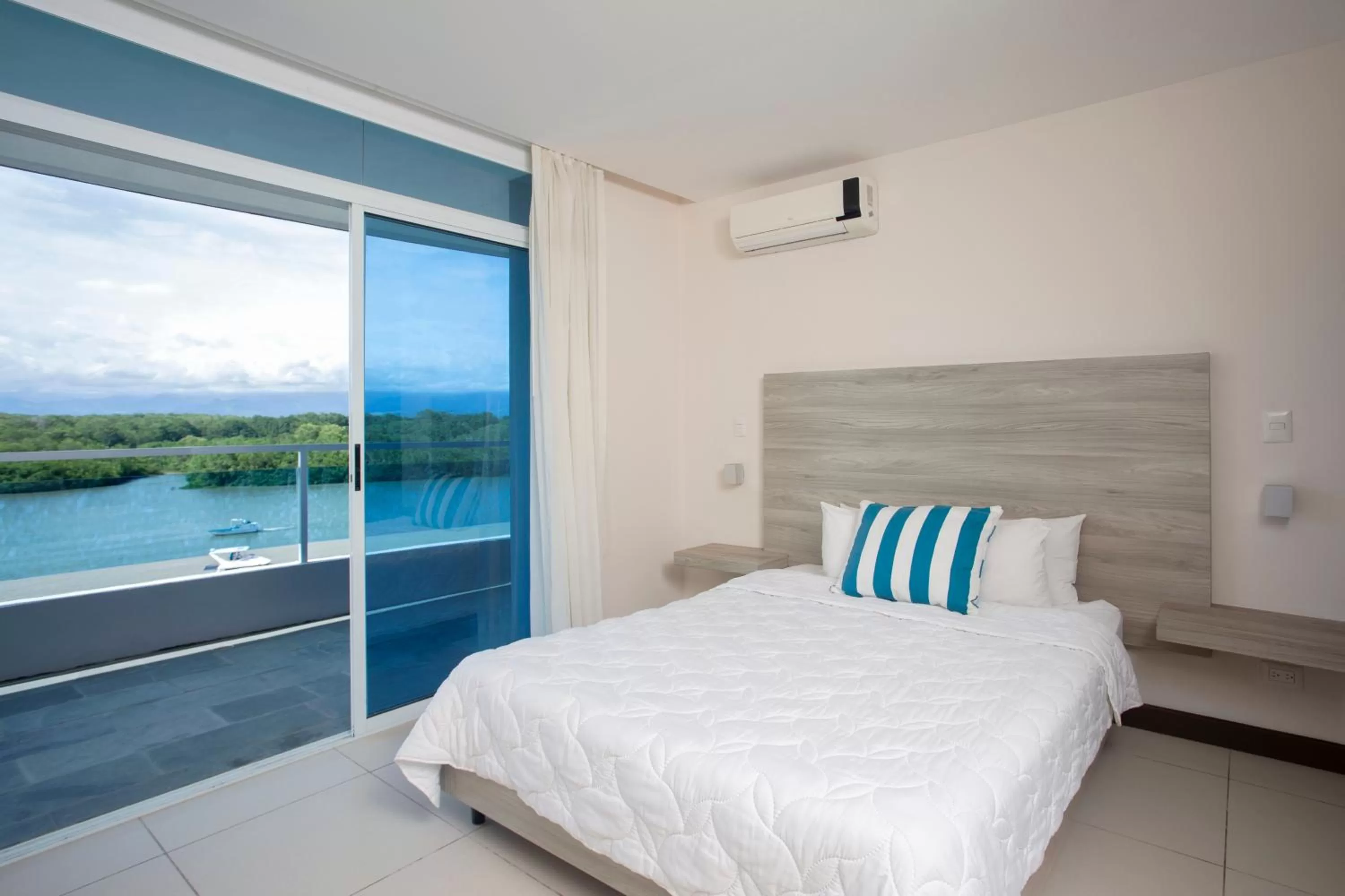 Natural landscape, Bed in Puerto Azul Hotel