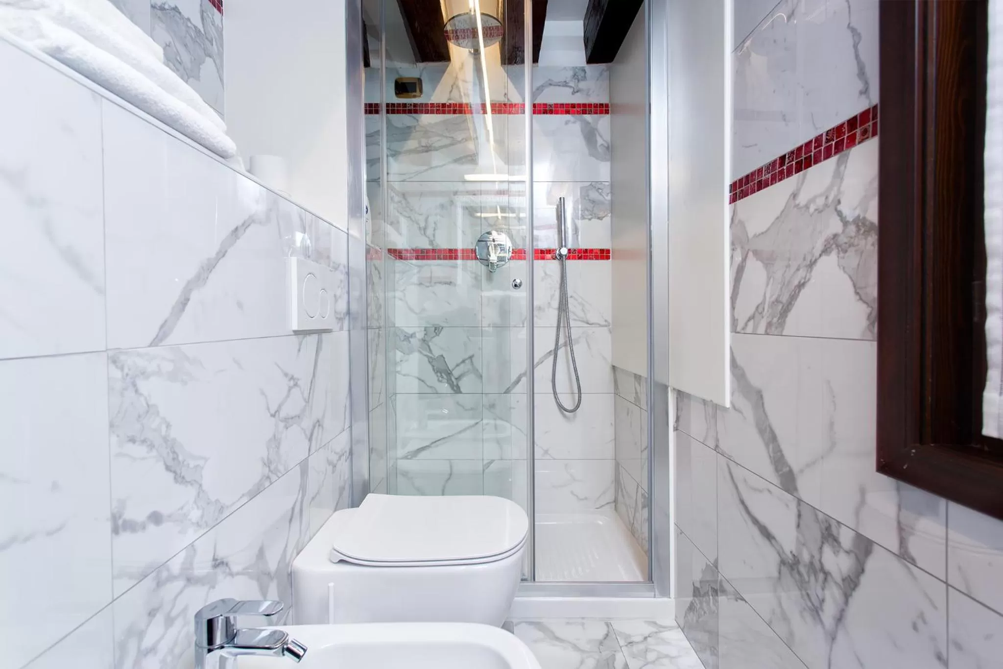 Bathroom in Antica Locanda Sturion Residenza d'Epoca