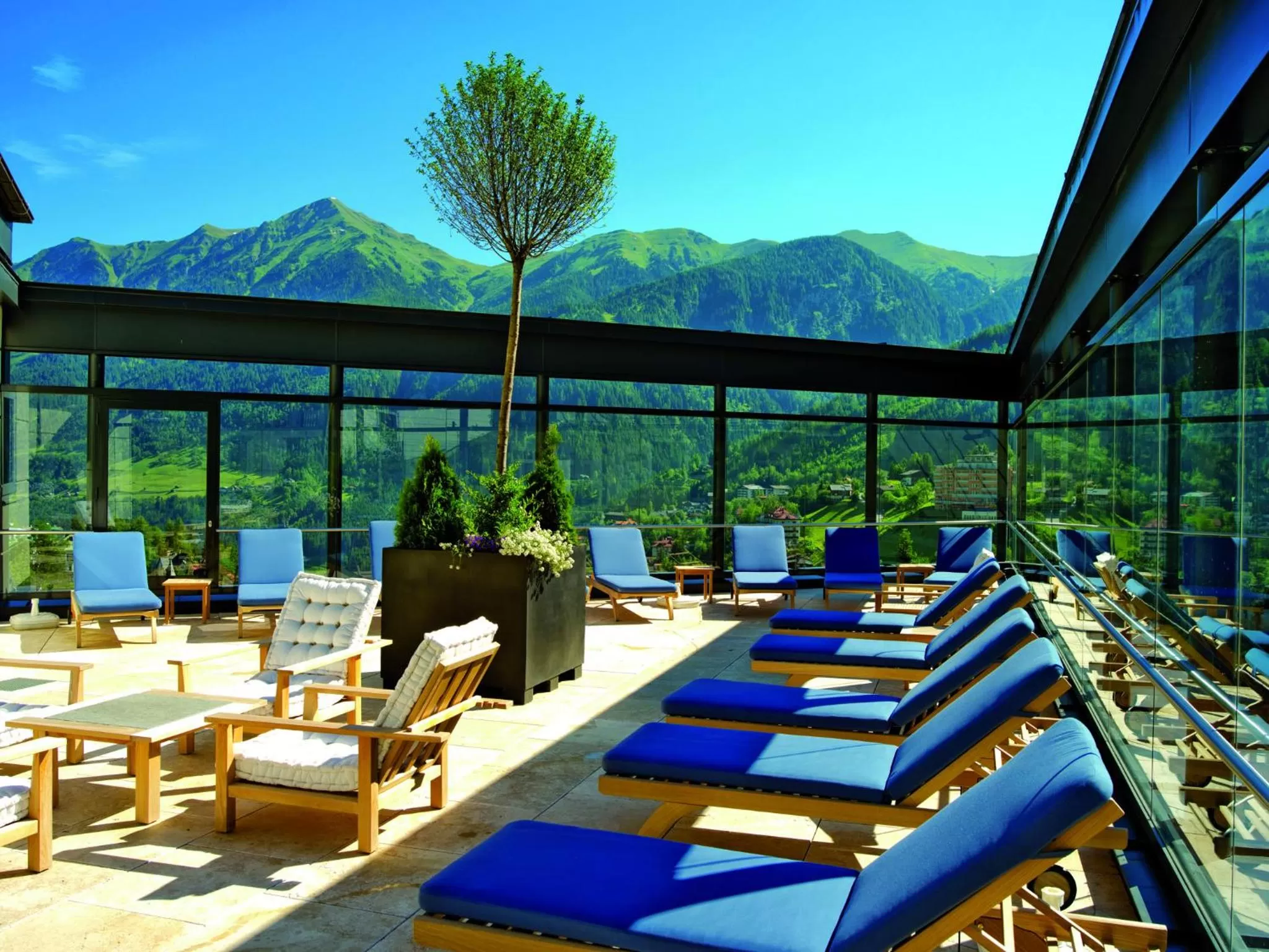 Balcony/Terrace in Hotel Salzburger Hof