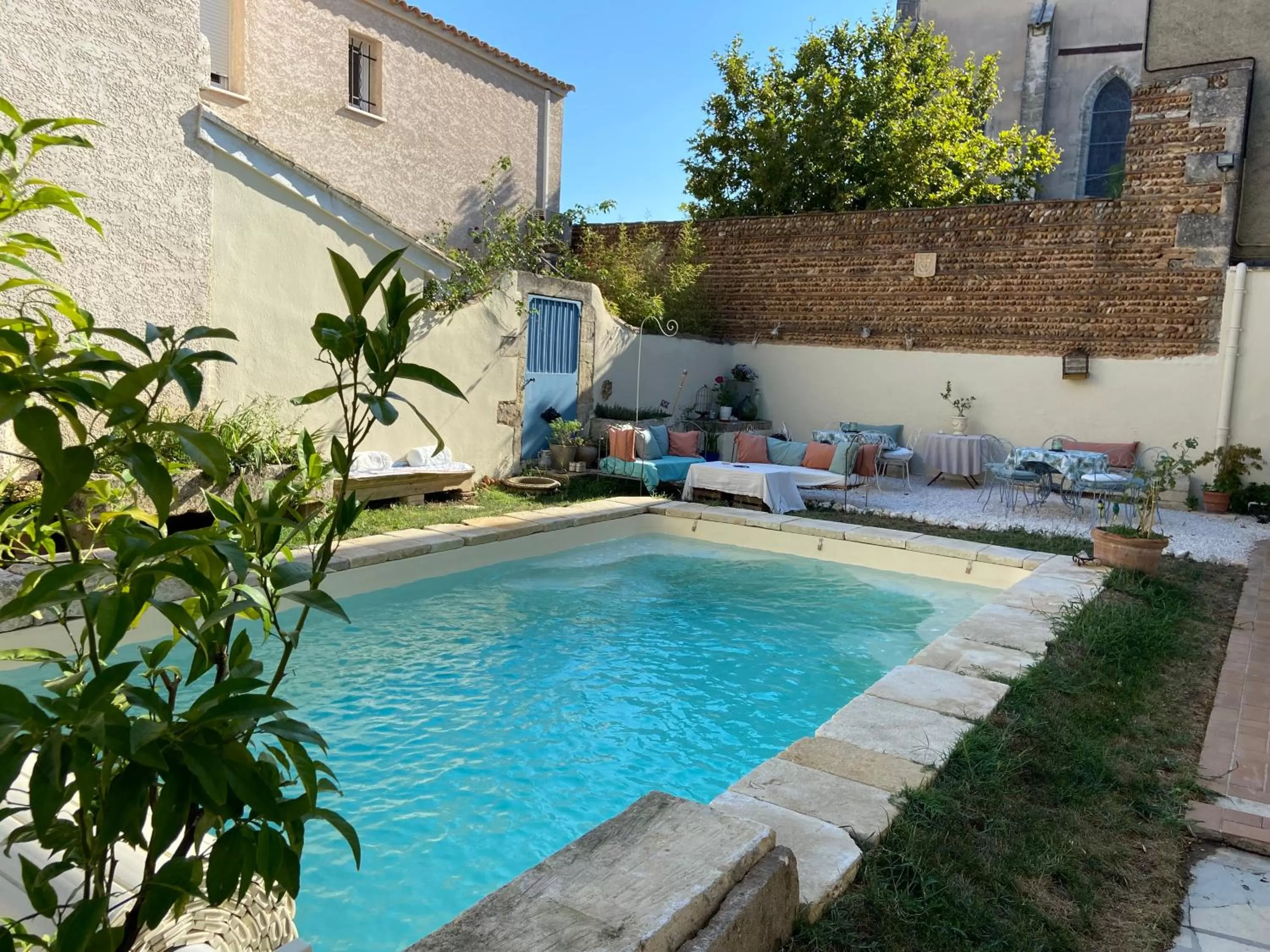 Patio, Swimming Pool in Maison 1823 - Suites de charme à Garons