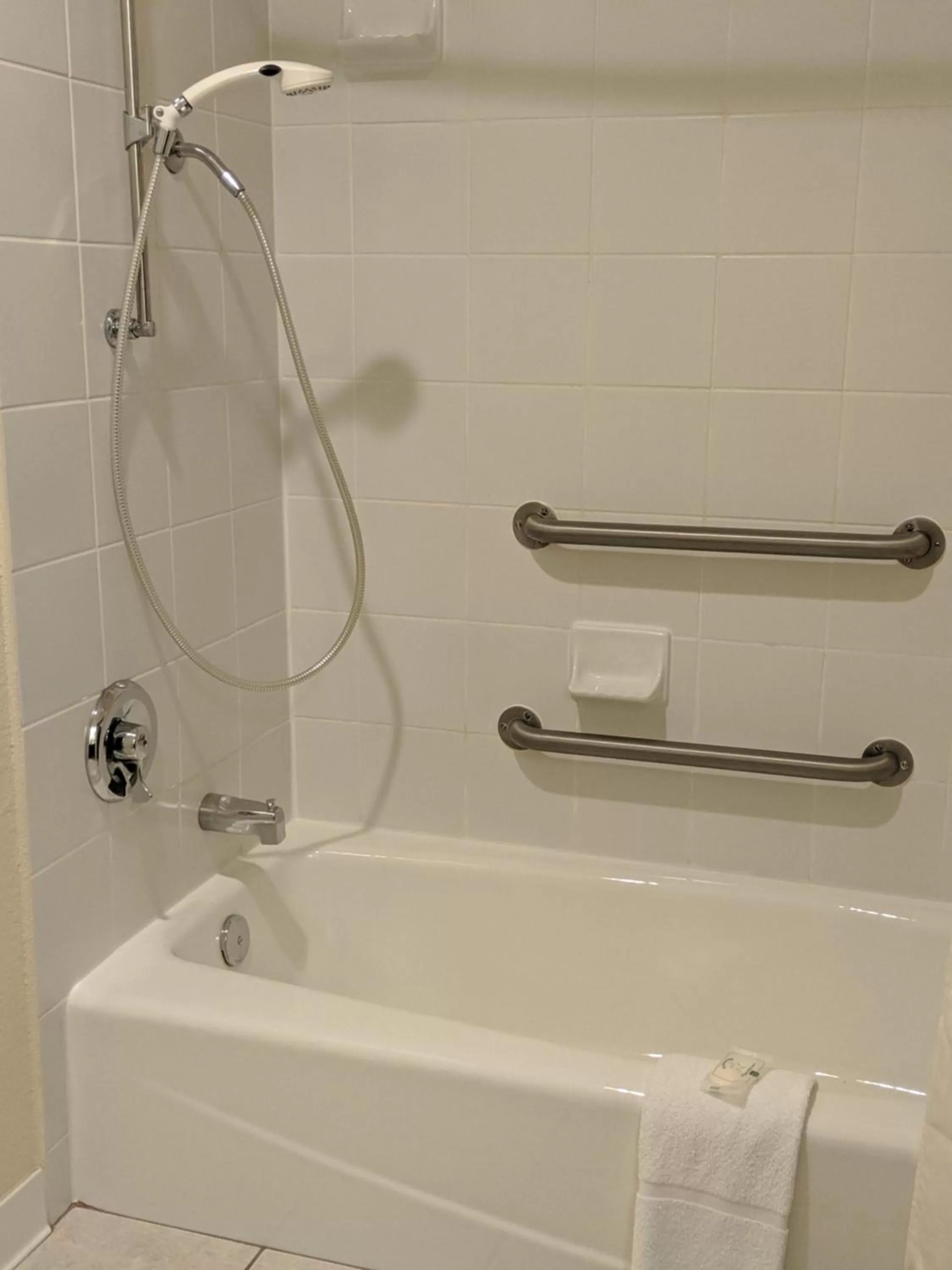 Suite with Two Queen Beds and River View - Accessible/Non-Smoking in Quality Inn Cherokee