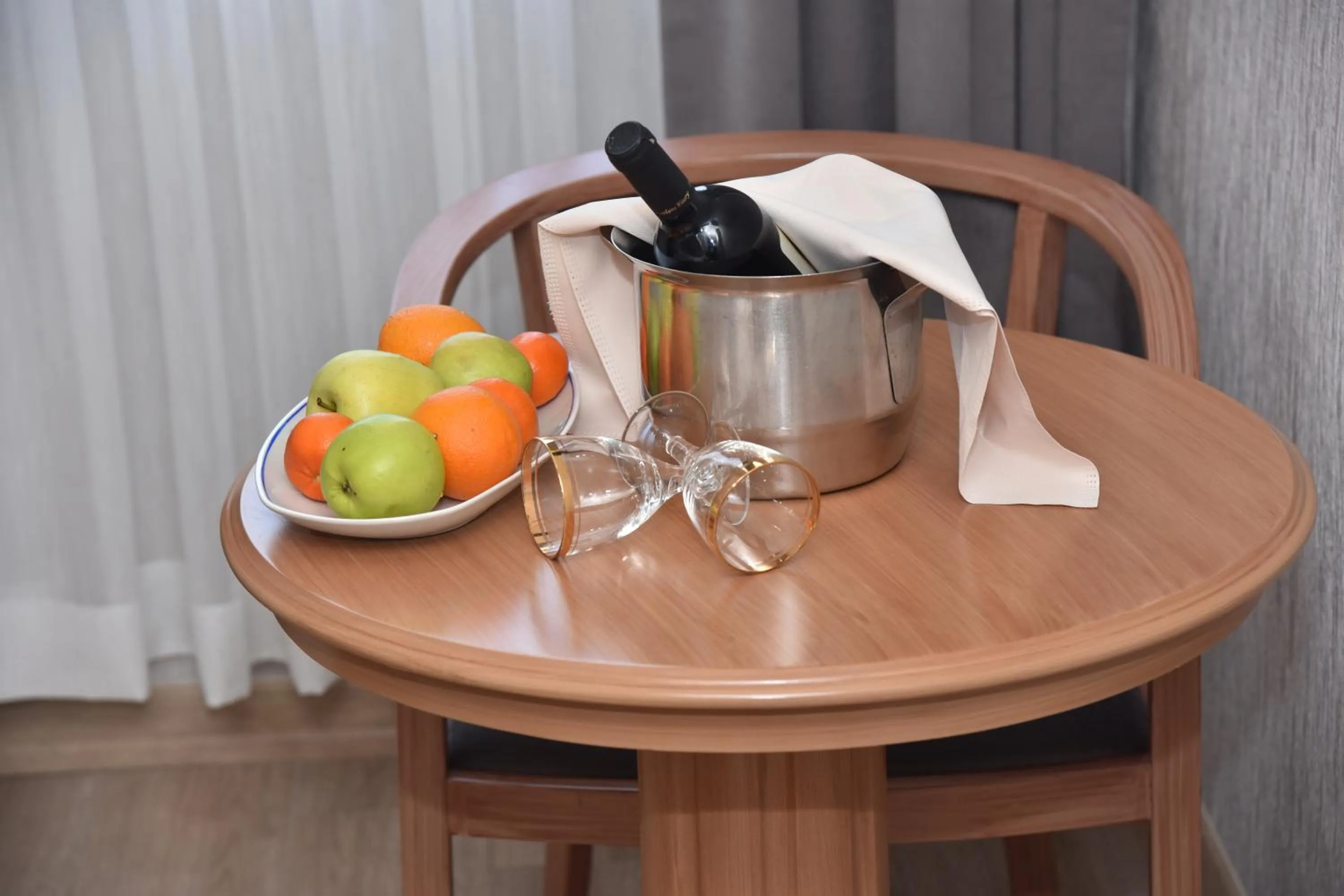 Coffee/tea facilities in Fuar Hotel