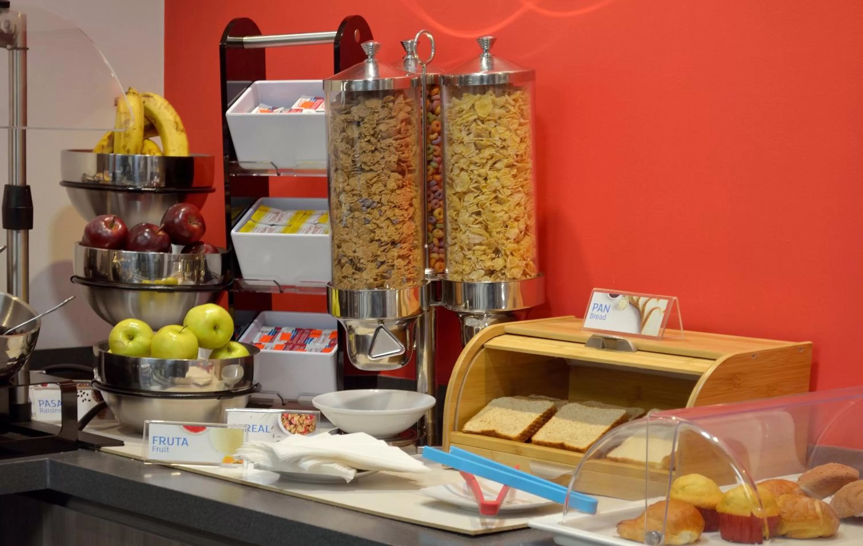 Breakfast in Holiday Inn Express Pachuca by IHG