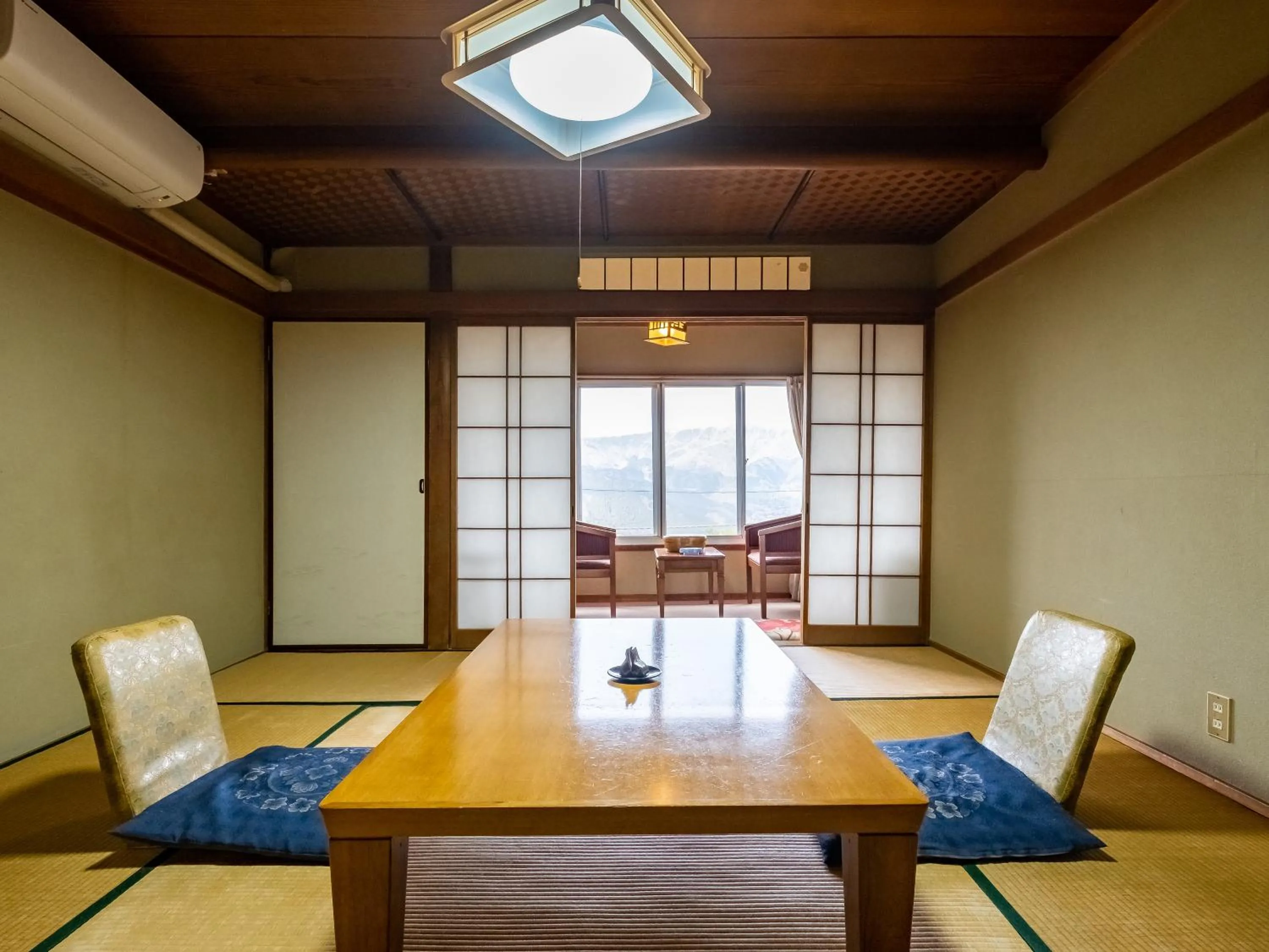 Photo of the whole room in Shirayunoyado Yamadaya Hakone Gora