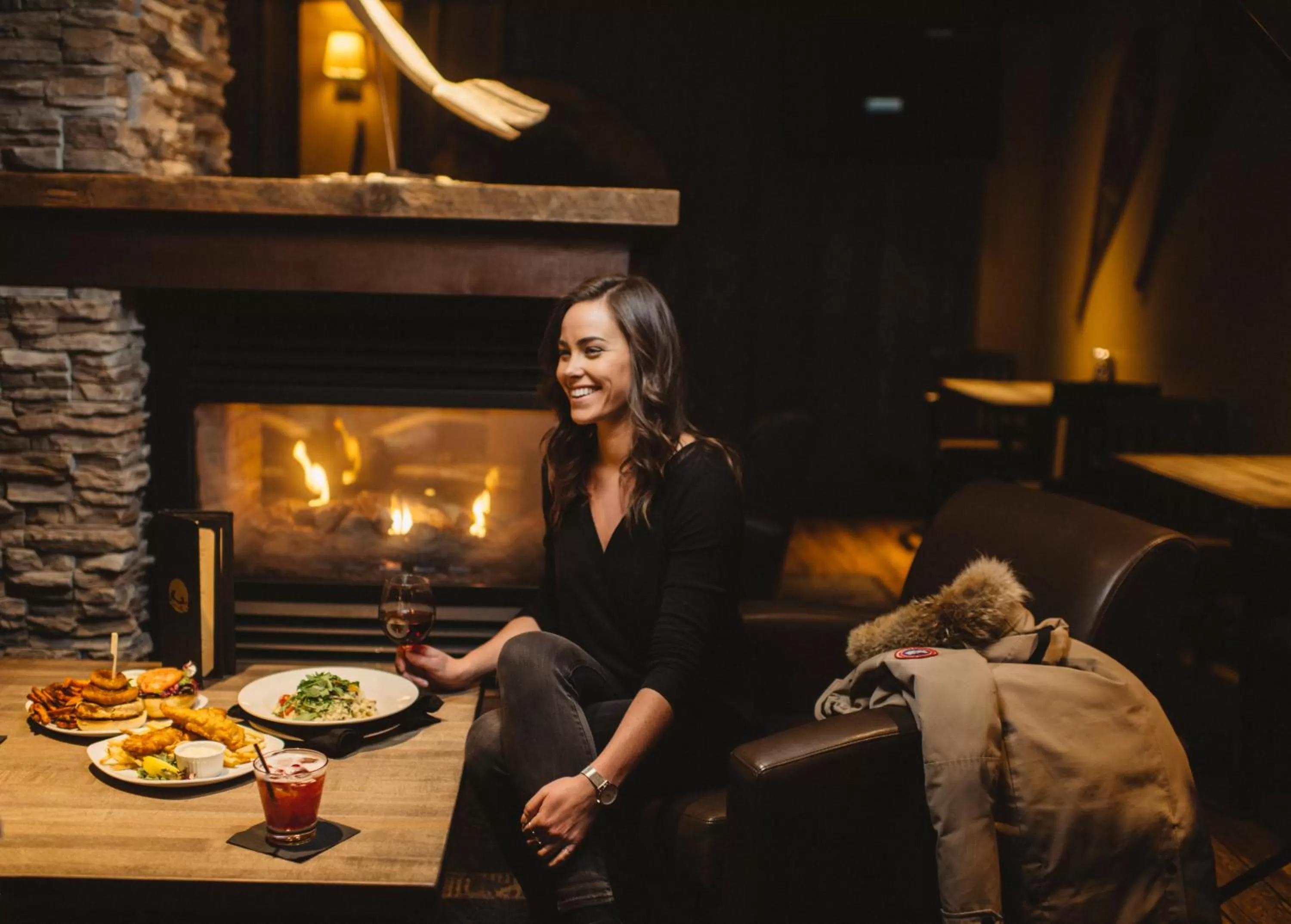 Lounge or bar in The Explorer Hotel