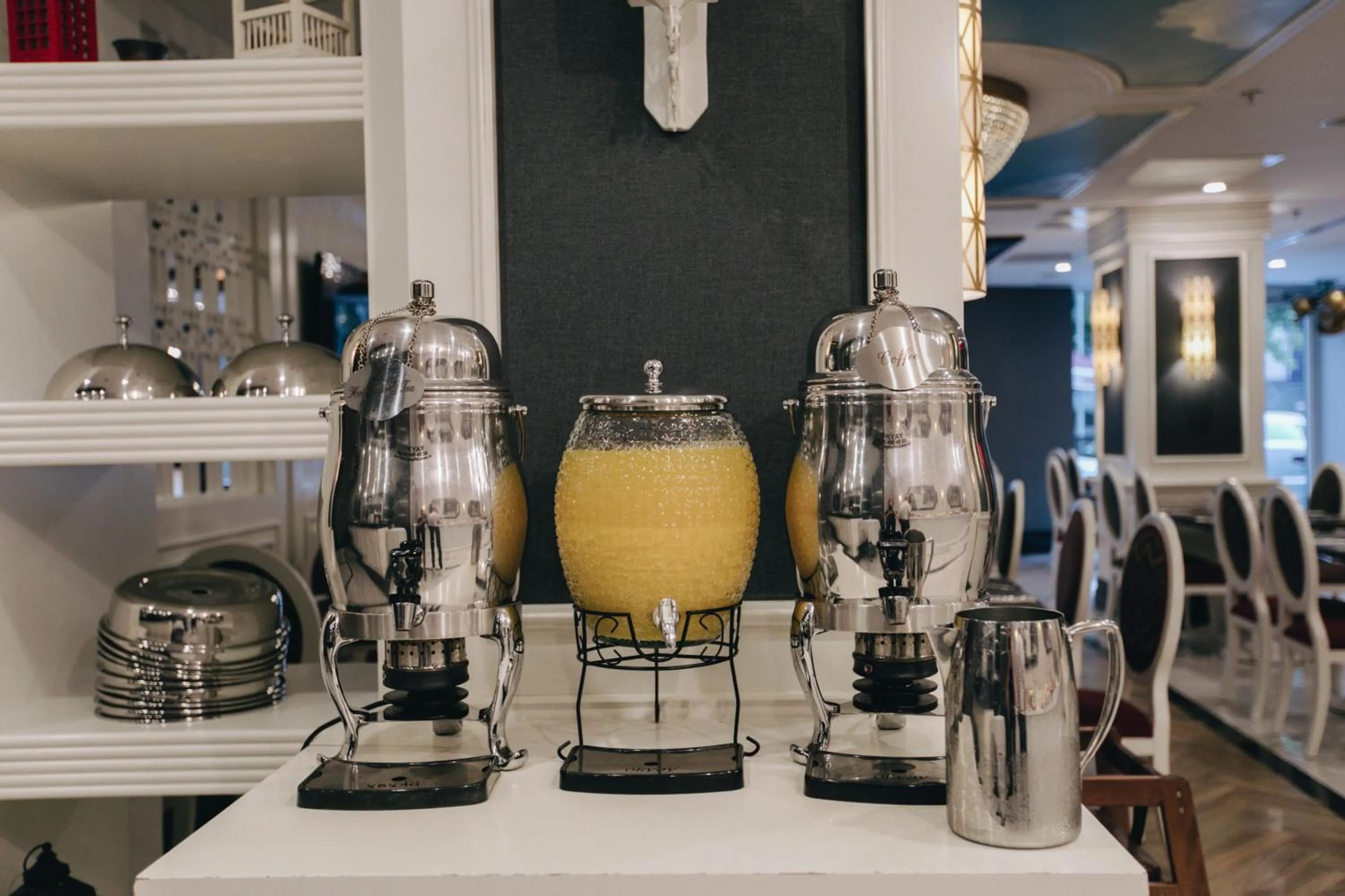 Breakfast in Mia Berre Hotels