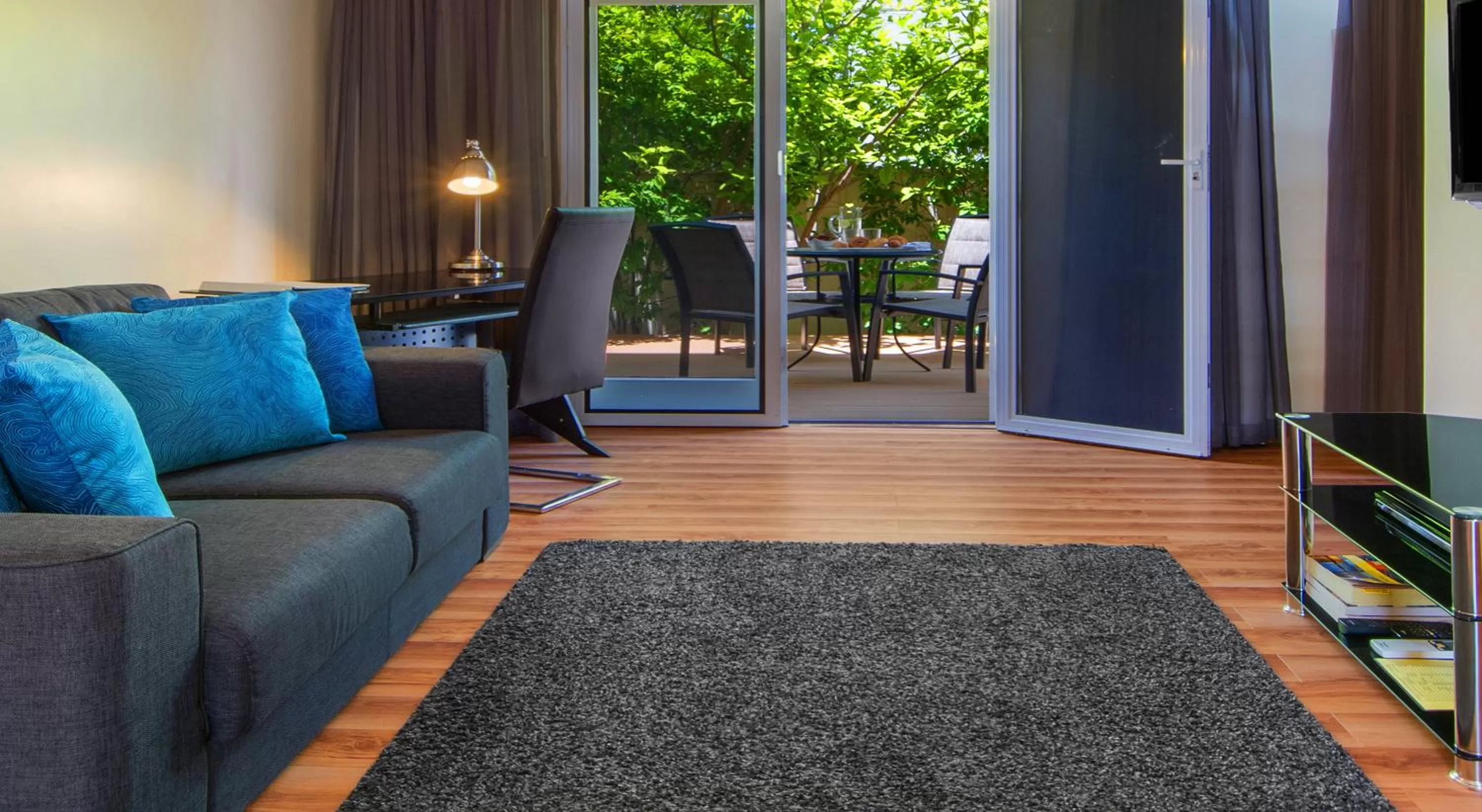 Patio in The Peninsula Riverside Serviced Apartments