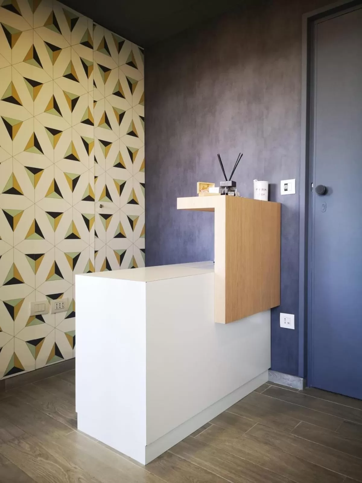 Lobby or reception, Lobby/Reception in 2B Fifteen Floor Suite Napoli