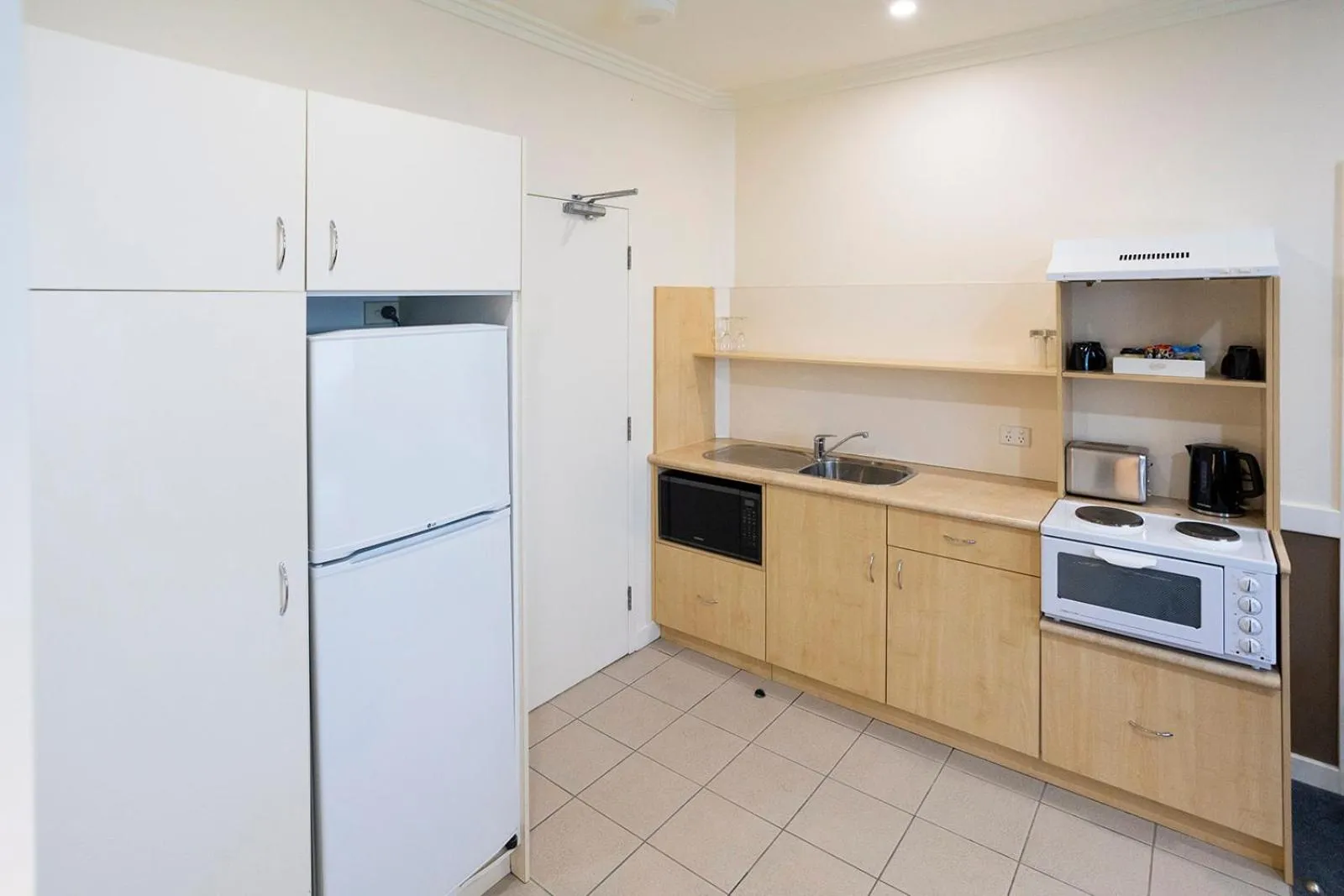 Kitchen or kitchenette in Hawkesbury Race Club Motel