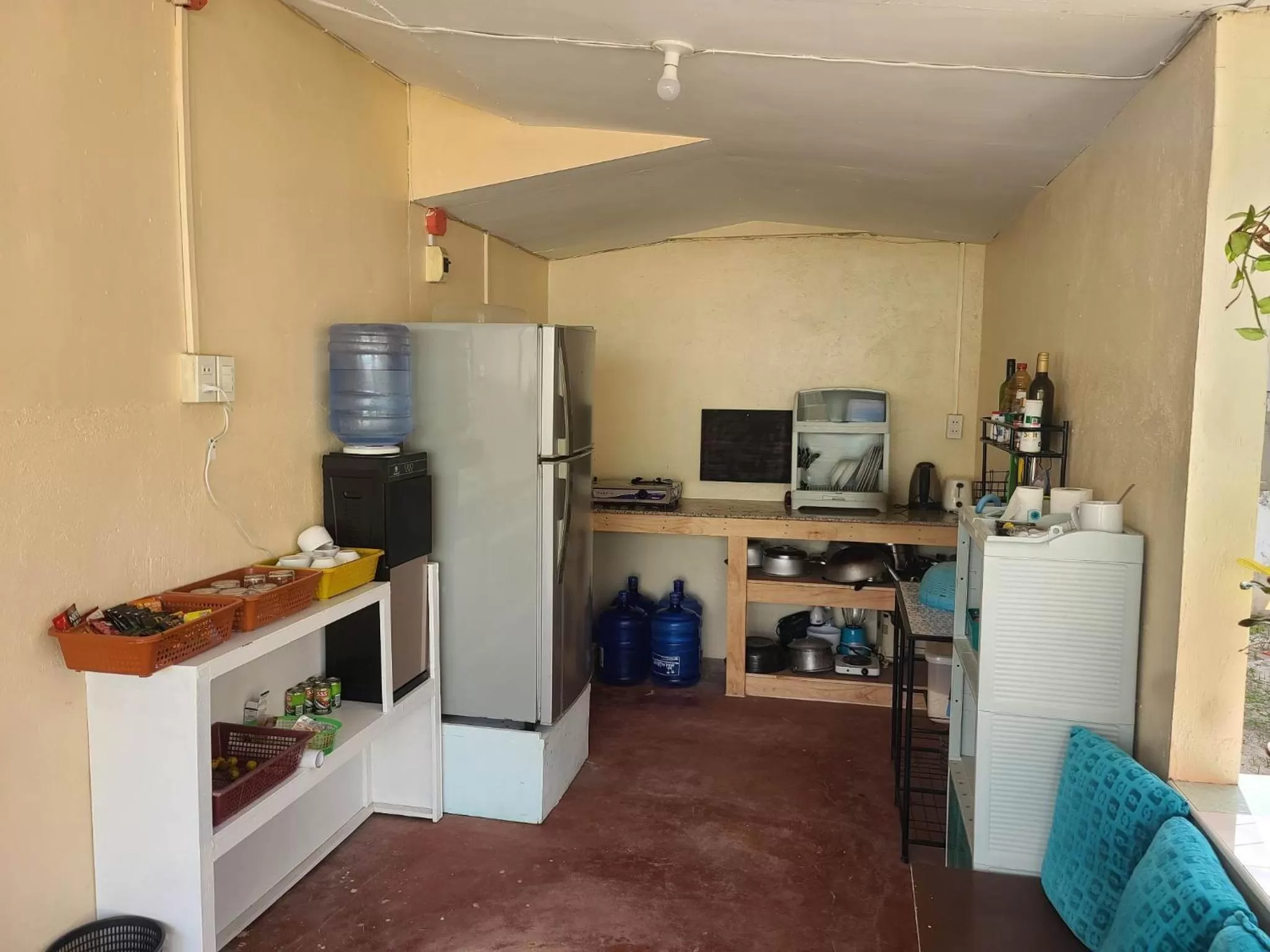 Coffee/tea facilities, Kitchen/Kitchenette in Miadristar